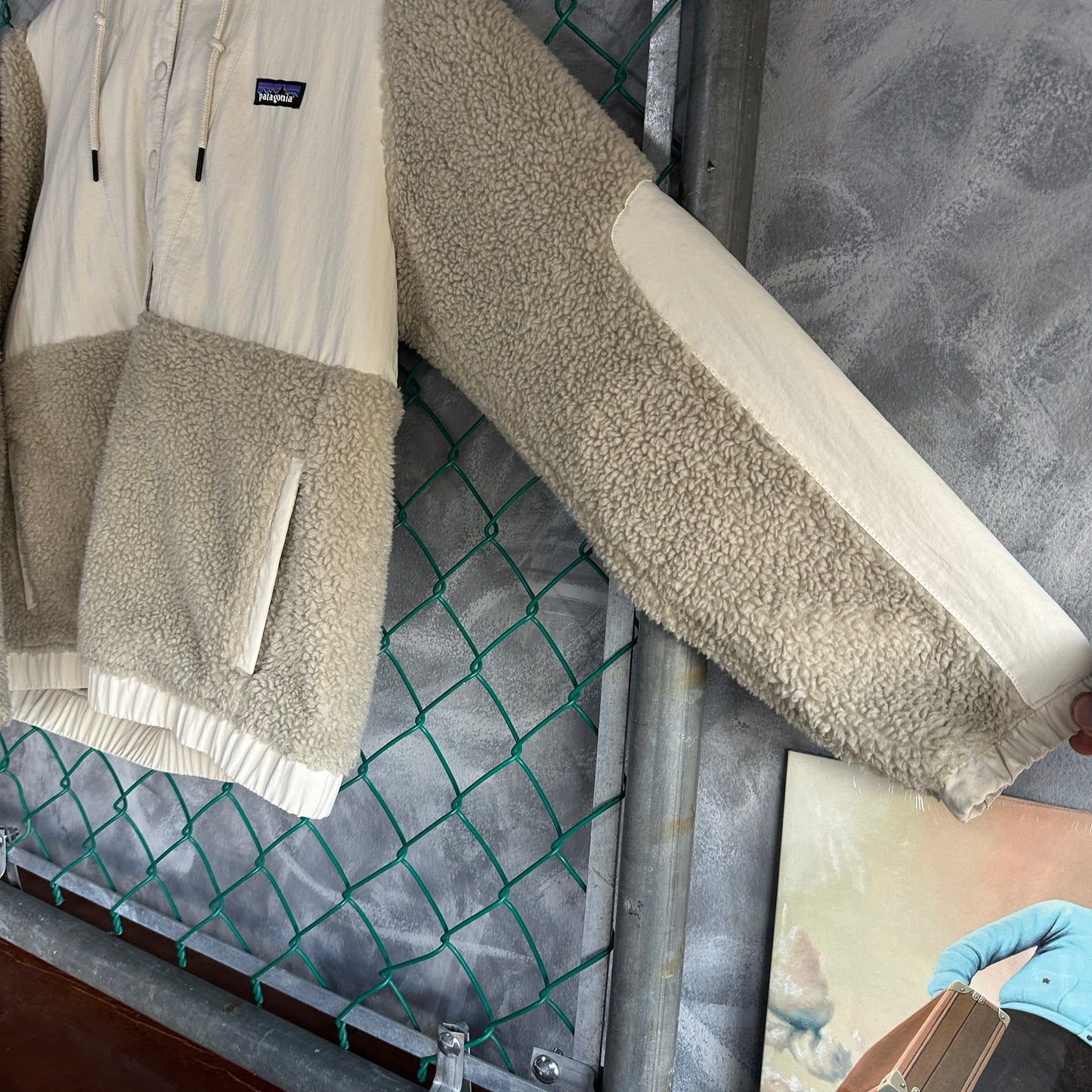 Chamarra Patagonia De Mujer Talla S Color Beige Crema Con Peluche Polar Retro Flece