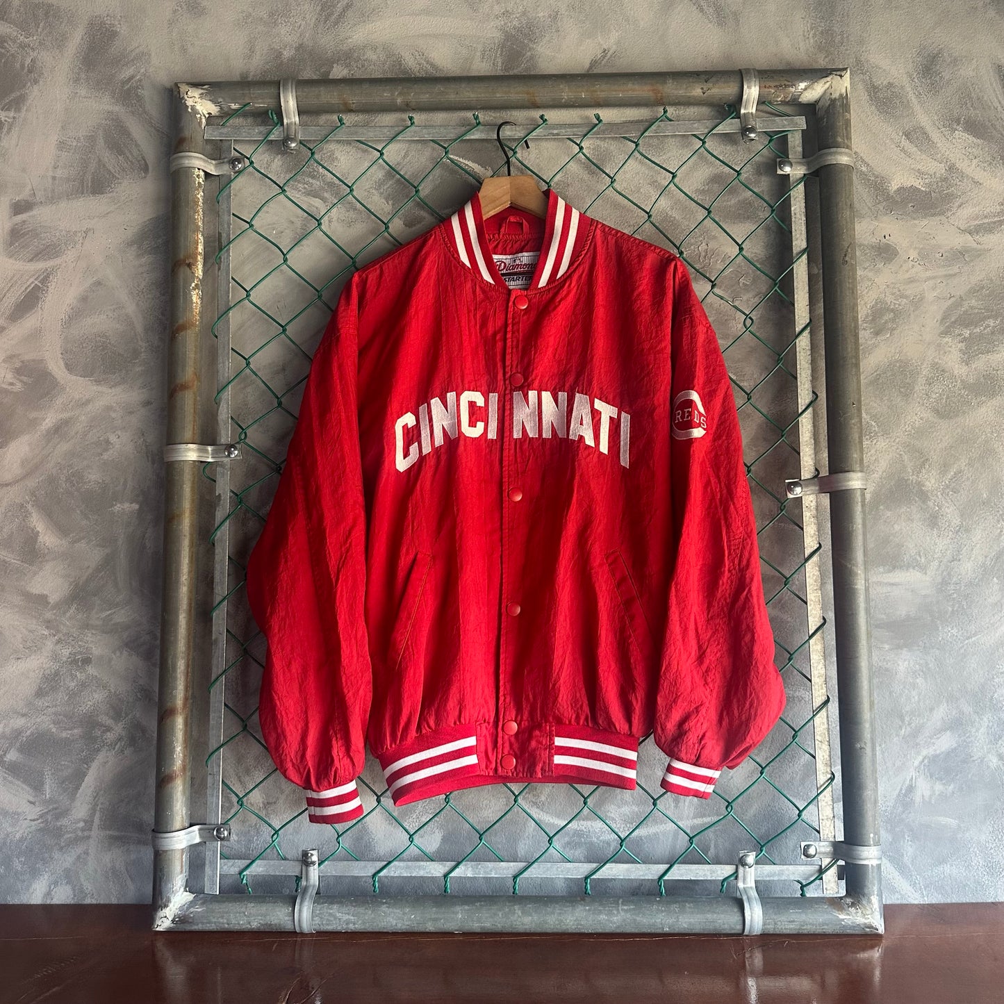 Chamarra De Cincinnati Reds Starter De Hombre Talla M Color Rojo Vintage