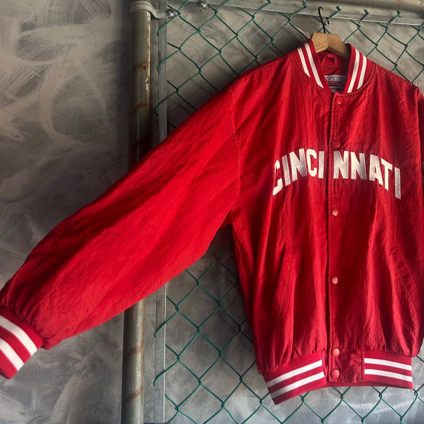 Chamarra De Cincinnati Reds Starter De Hombre Talla M Color Rojo Vintage