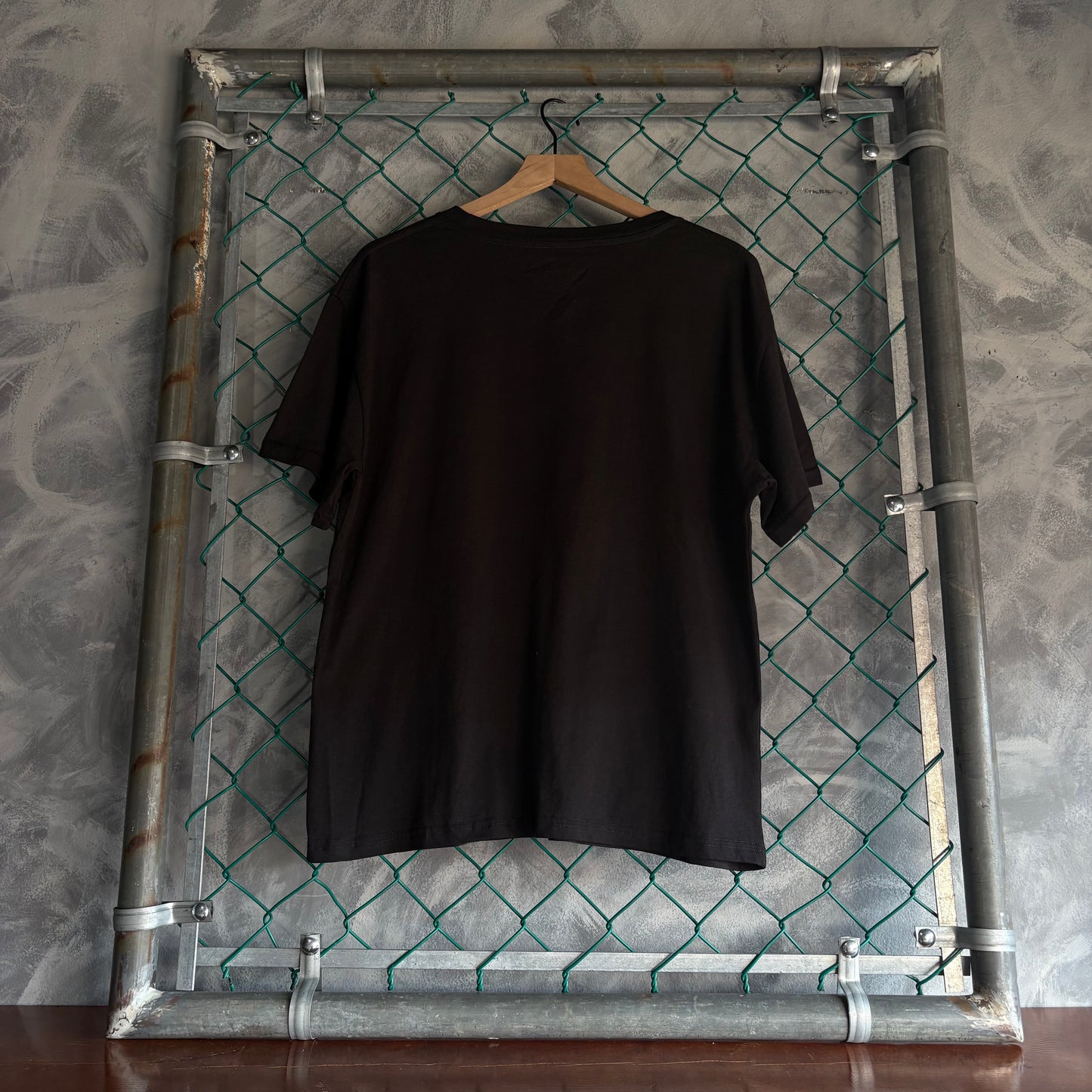 Playera Posty Co. Hombre L Negra Post Malone