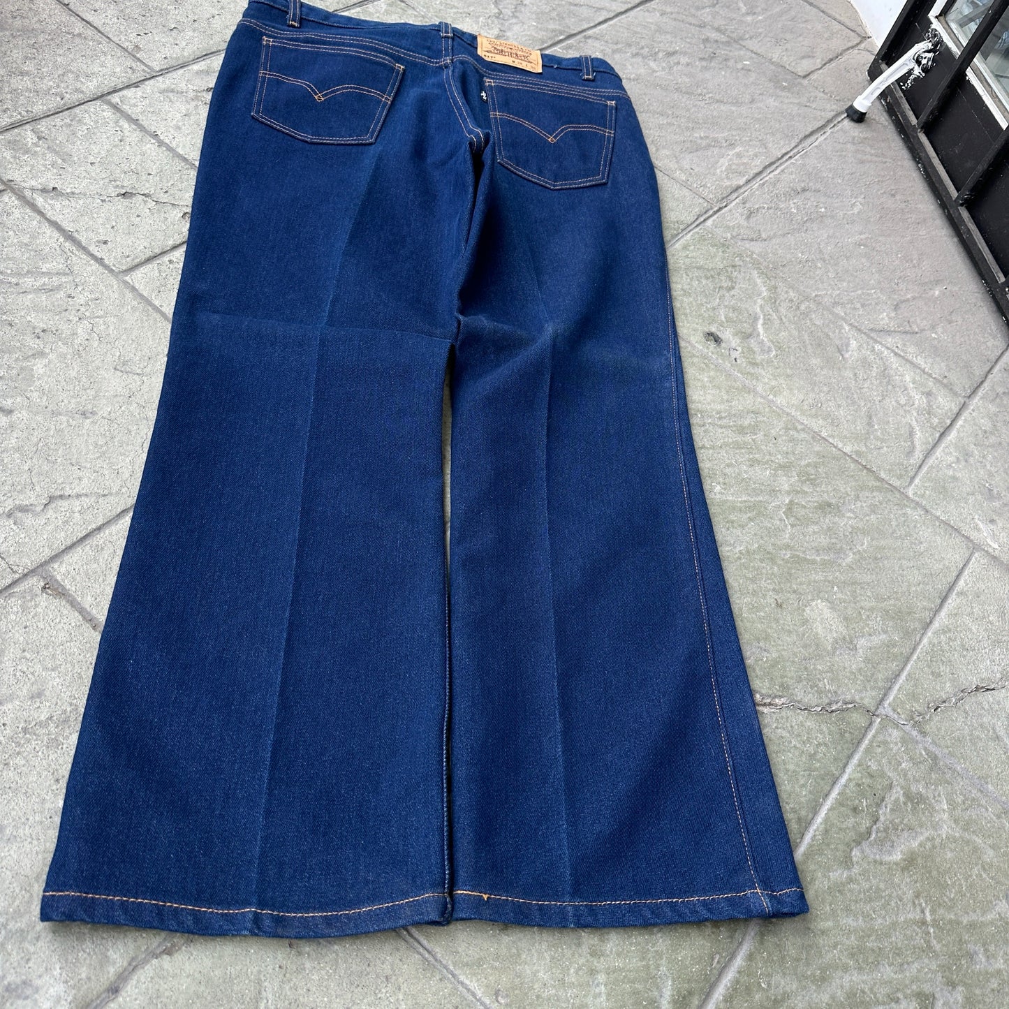 Pantalon Levis De Hombre Talla 38x30 Color Azul Corte Acampanado 517 Vintage BootCut