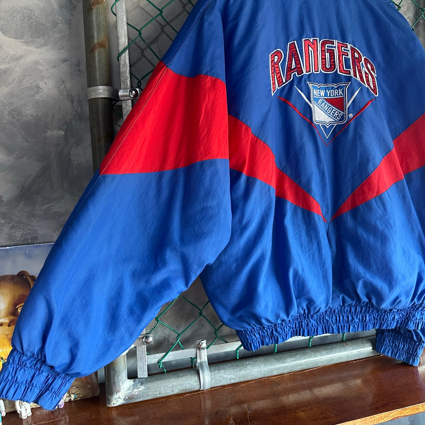 Chamarra Vintage De Hockey NY Rangers Chalk Line De Hombre Talla Xl Color Azul Rojo Con Ziper 80s
