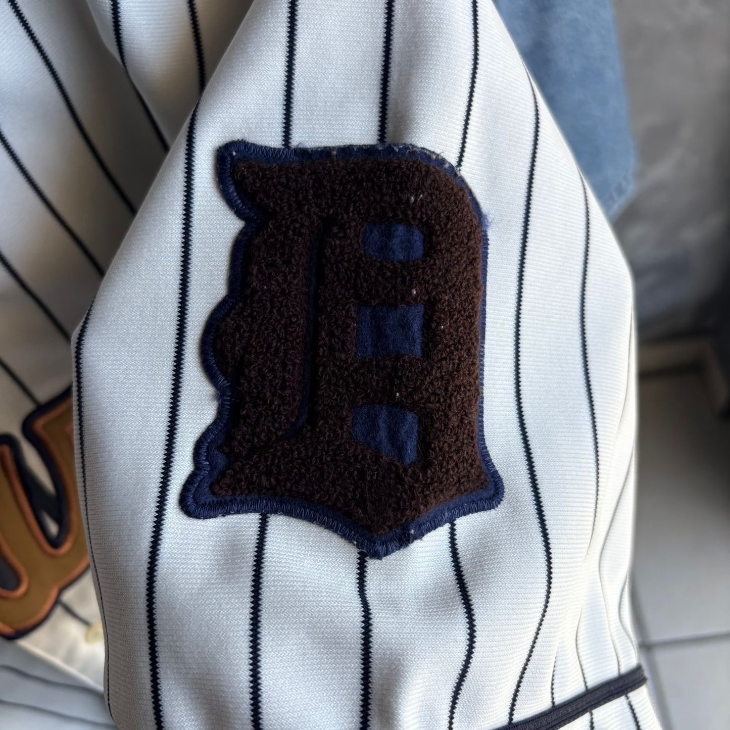 Jersey De Doosan Bears Larsen #18 Larsen Russell De Hombre Talla 52 Color Blanco De Rayas Beisbol Ligas Menores