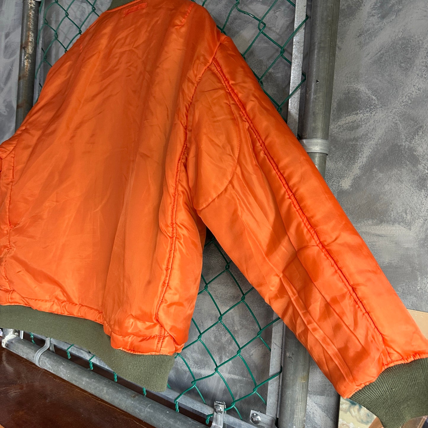 Chamarra Vintage Bomber De Hombre Talla S Queda a L Color Verde Naranaja Doble Vista Aviador