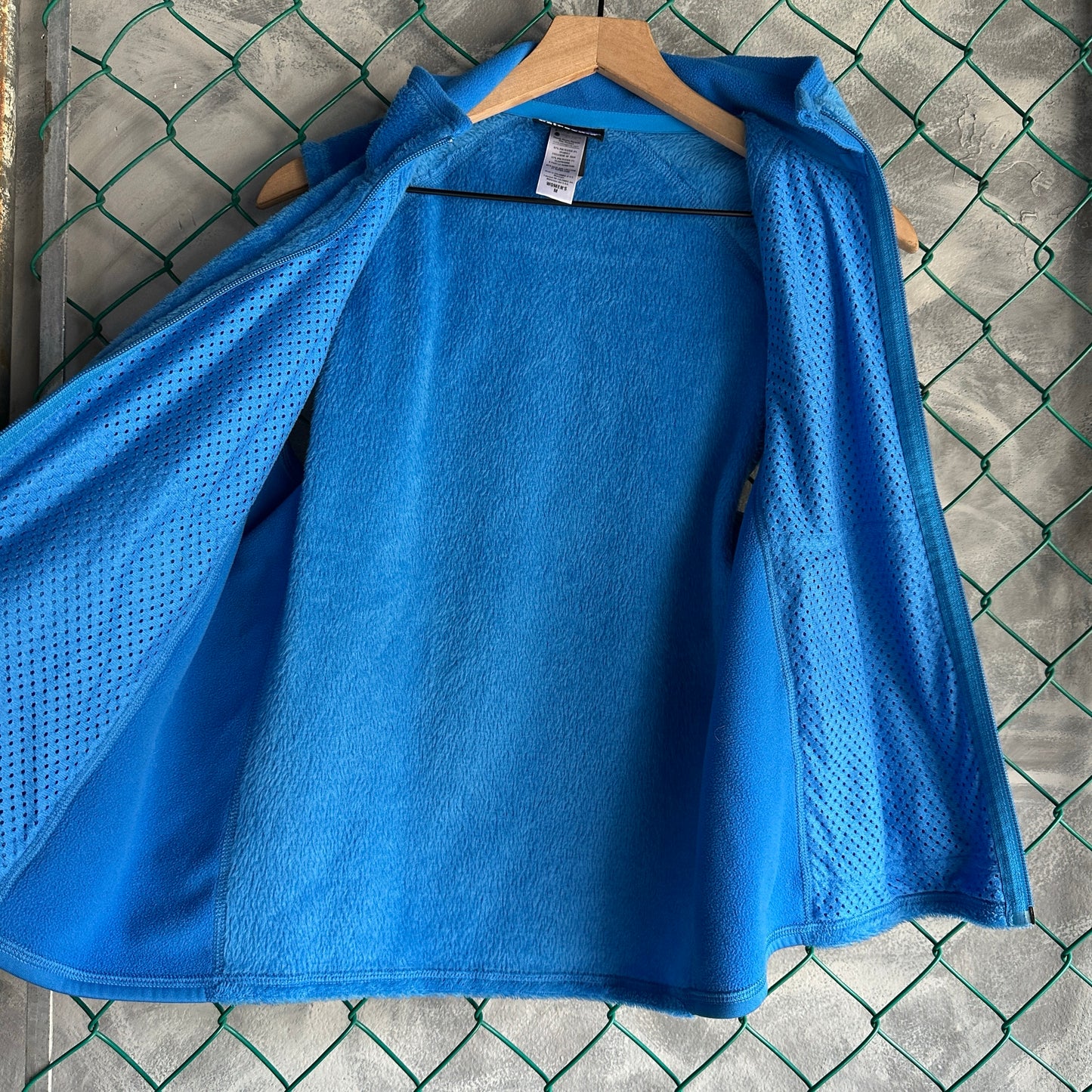 Chaleco Patagonia De mujer Talla M Color Azul De Peluche Polartec Hiking Alpinismo Senderismo