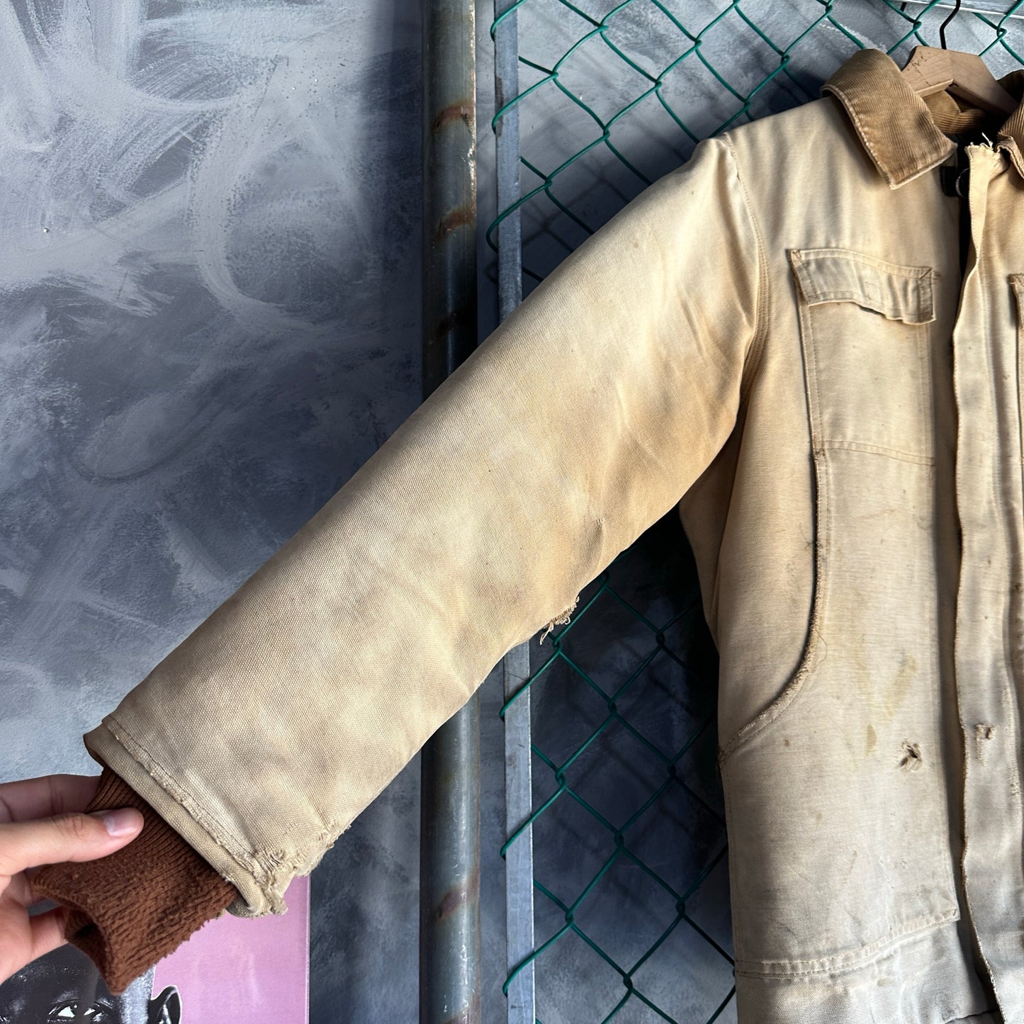 Chamarra Carhartt De Hombre Talla L Color Camel Cafe Desvanecido Artic Big Logo Distressed