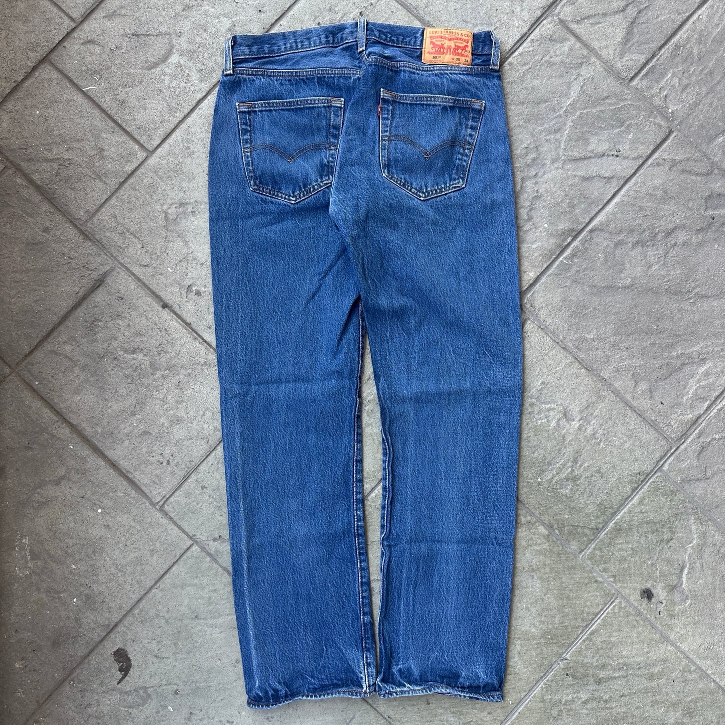 Pantalon Levis De Hombre Talla 35x34 Color Azul Corte Recto 501