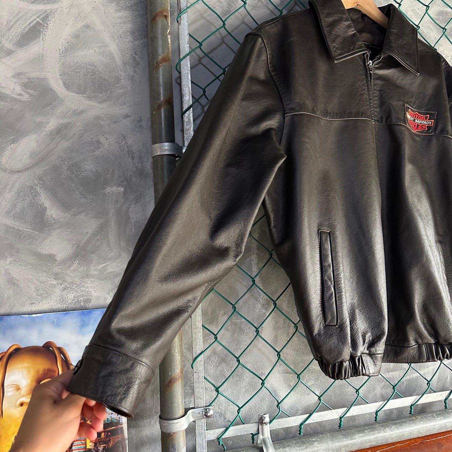 Chamarra De Piel Harley Davidson De Hombre Color Negro Talla 46 Xl Cuero Piel Geniuna Motociclista