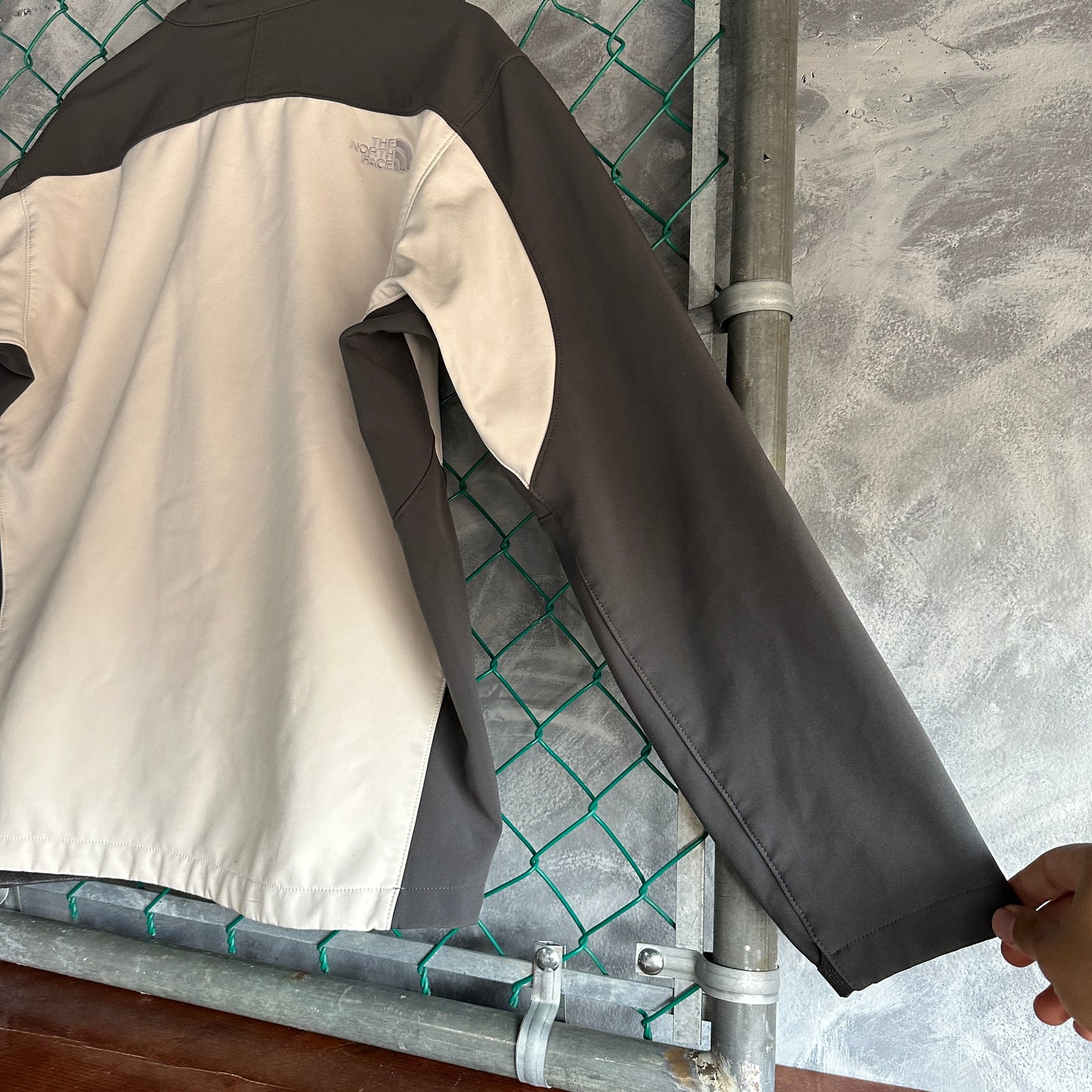 Chamarra The North Face De Hombre Talla XL Color Blanco Gris Forro Polar Táctica