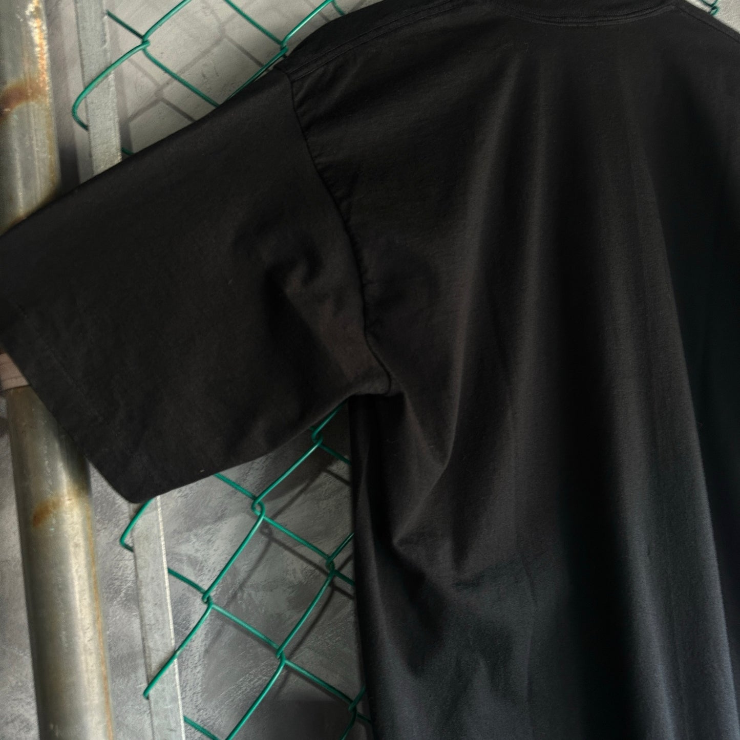 Camisa Vintage De Las Vegas Del Hotel Mirage De Hombre Talla Xl Color Negro Tela Gruesa Oversize