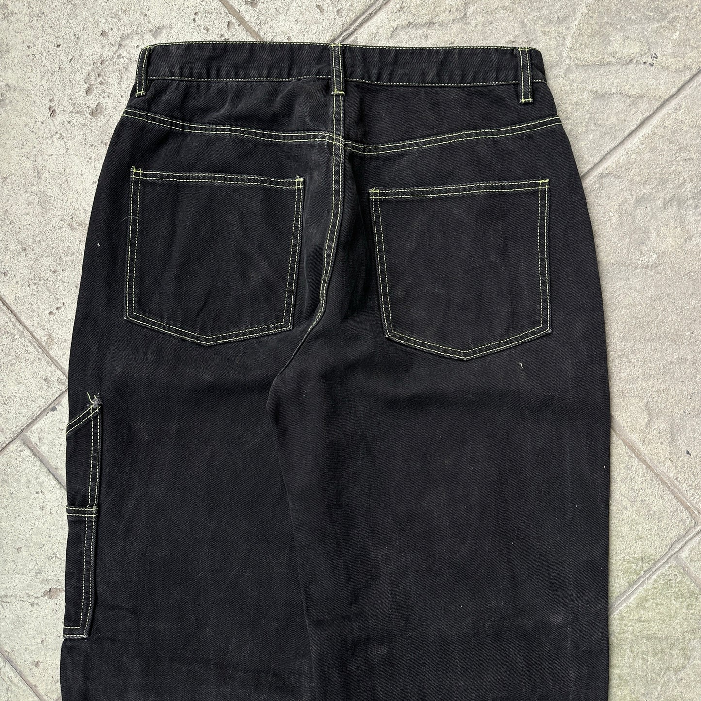 Pantalon Pleasures De Hombre Talla L 32x30 Color Negro Desvanecido Baggy Y2K Doble Rodilla