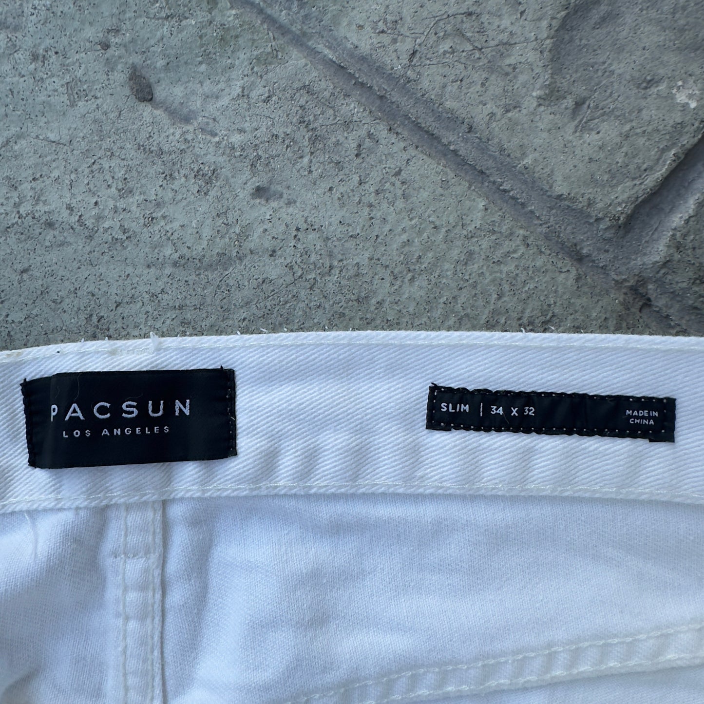Pantalon Pacsun De Hombre Talla 34x32 Color Blanco Doble Rodilla de Mezclilla Nuevo Con Etiquetas