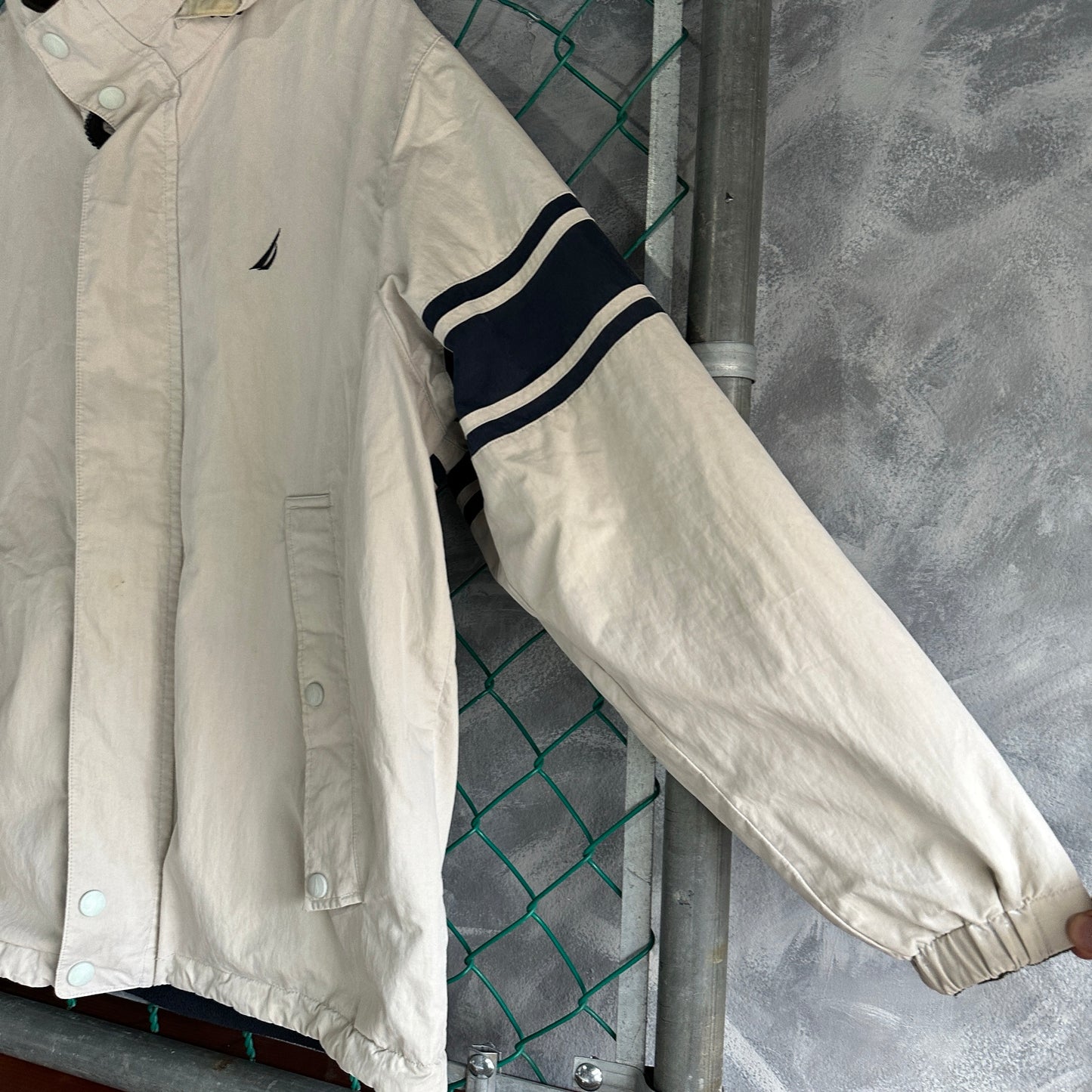 Chamarra Nautica De Hombre Talla XL Color Verde Y Beige Doble Vista Vintage Fleece Rompevientos