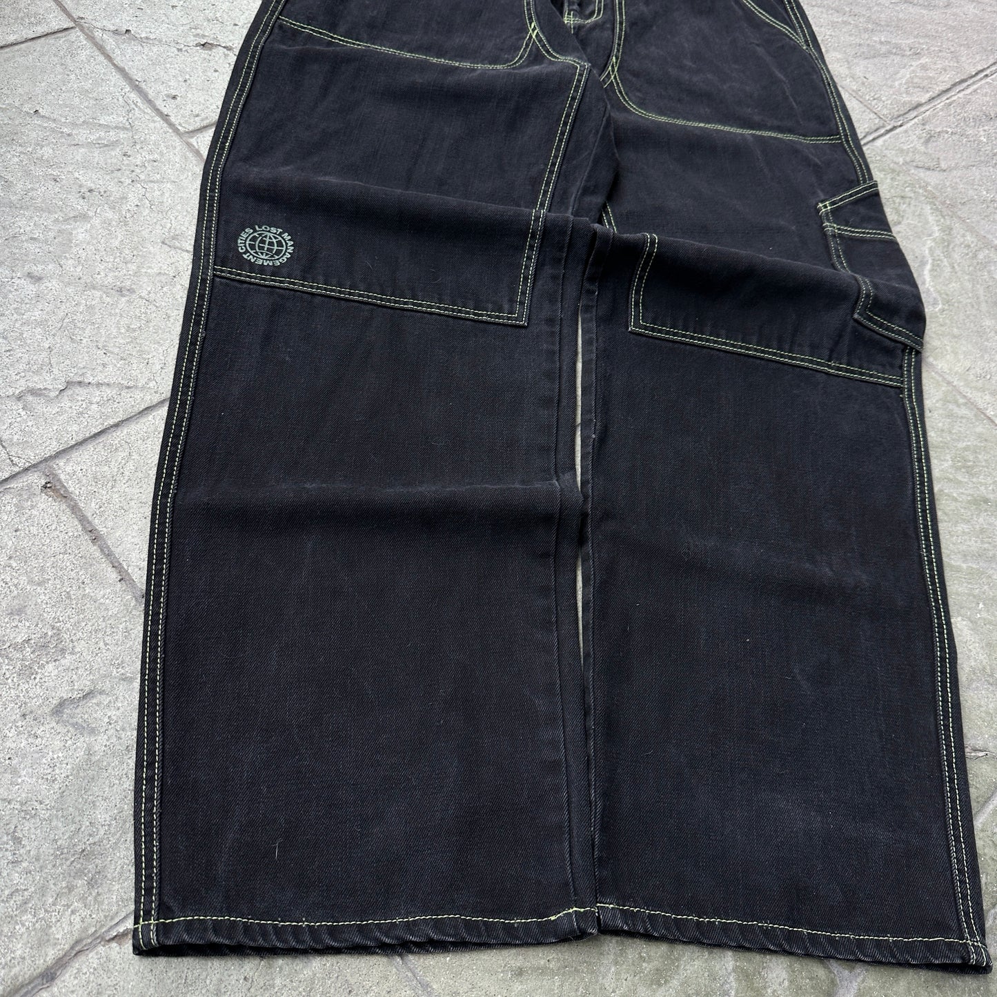 Pantalon Pleasures De Hombre Talla L 32x30 Color Negro Desvanecido Baggy Y2K Doble Rodilla