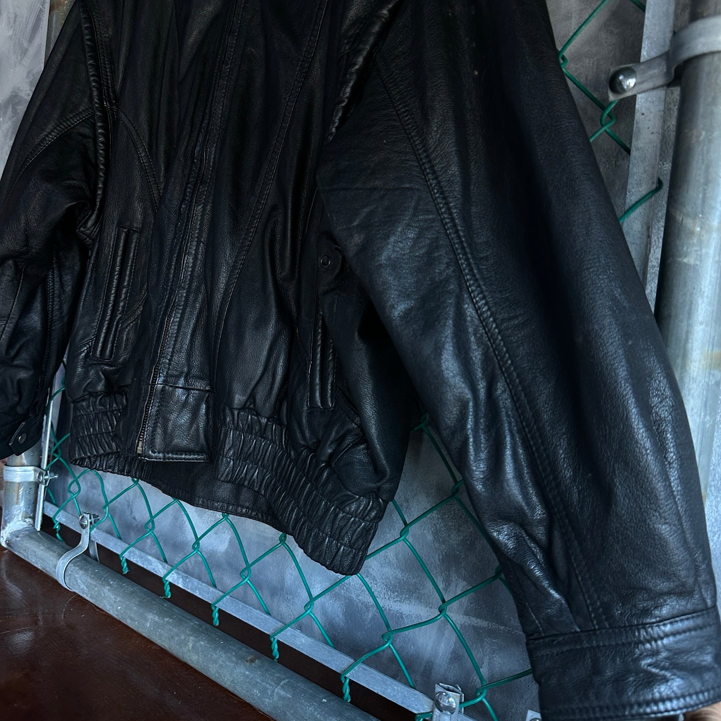 Chamarra De Cuero Vintage Mirage De Hombre Talla L Color Negro Piel Geniuna