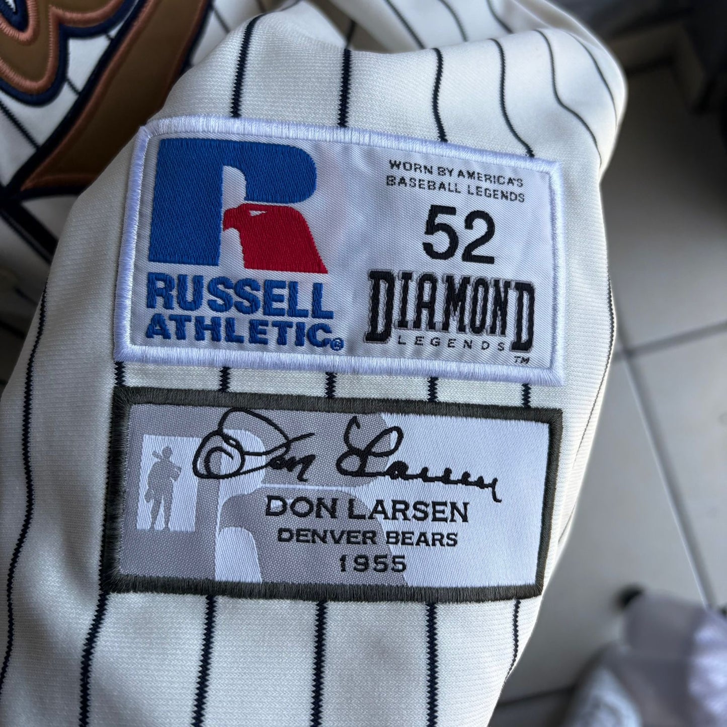 Jersey De Doosan Bears Larsen #18 Larsen Russell De Hombre Talla 52 Color Blanco De Rayas Beisbol Ligas Menores