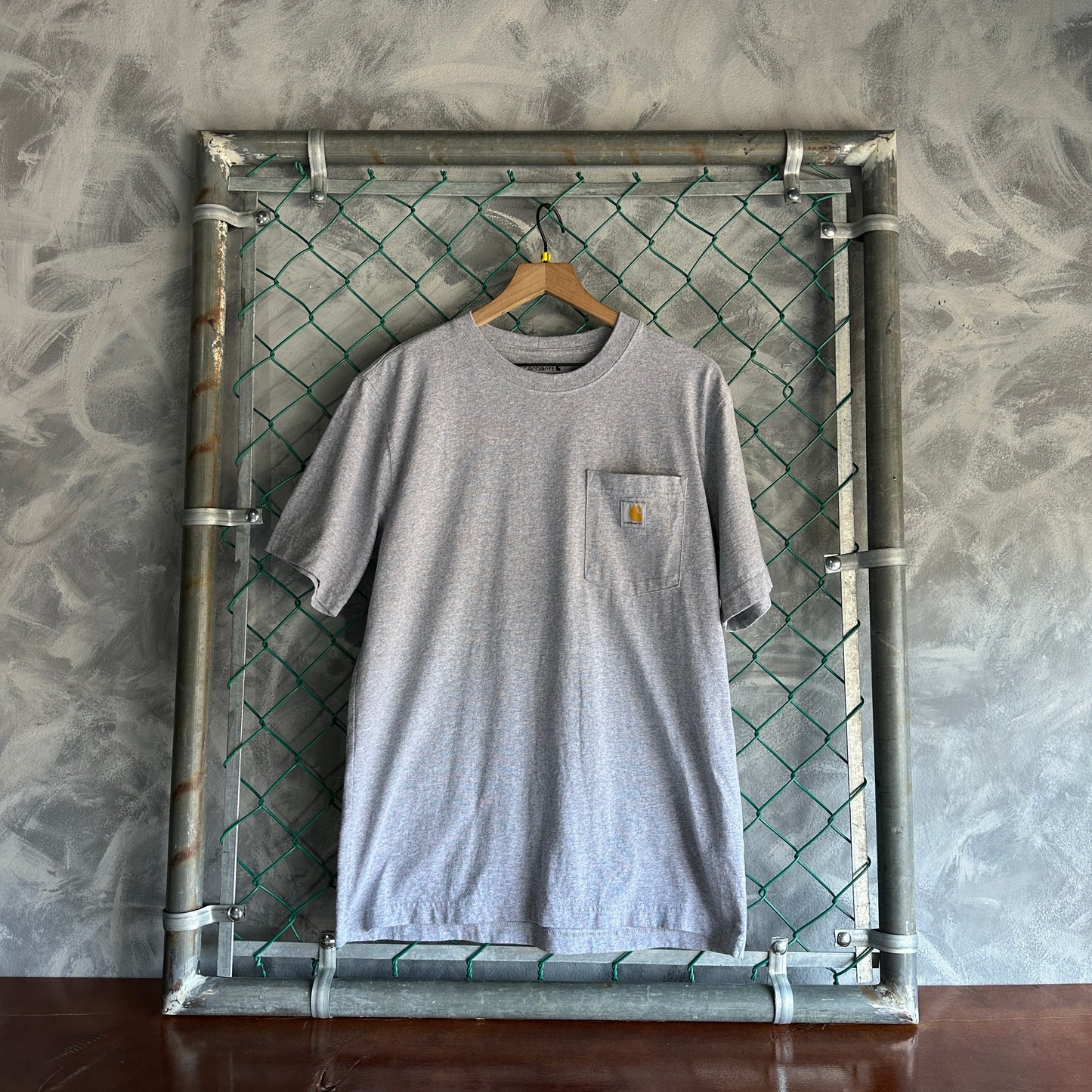 Camisa Carhartt De Hombre Talla M Color Gris Con Bolsillo Como Nueva