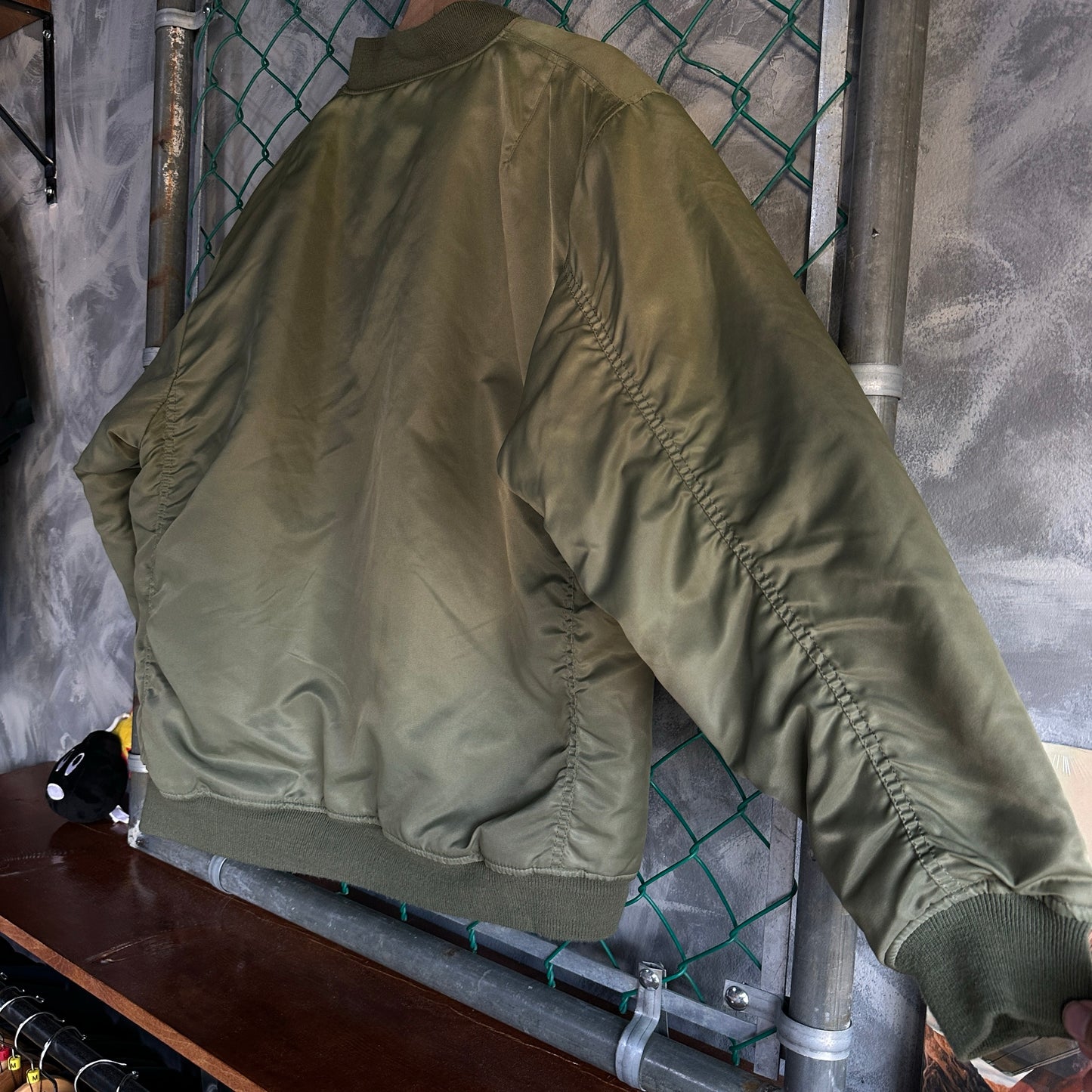 Chamarra Vintage Bomber De Hombre Talla S Queda a L Color Verde Naranaja Doble Vista Aviador