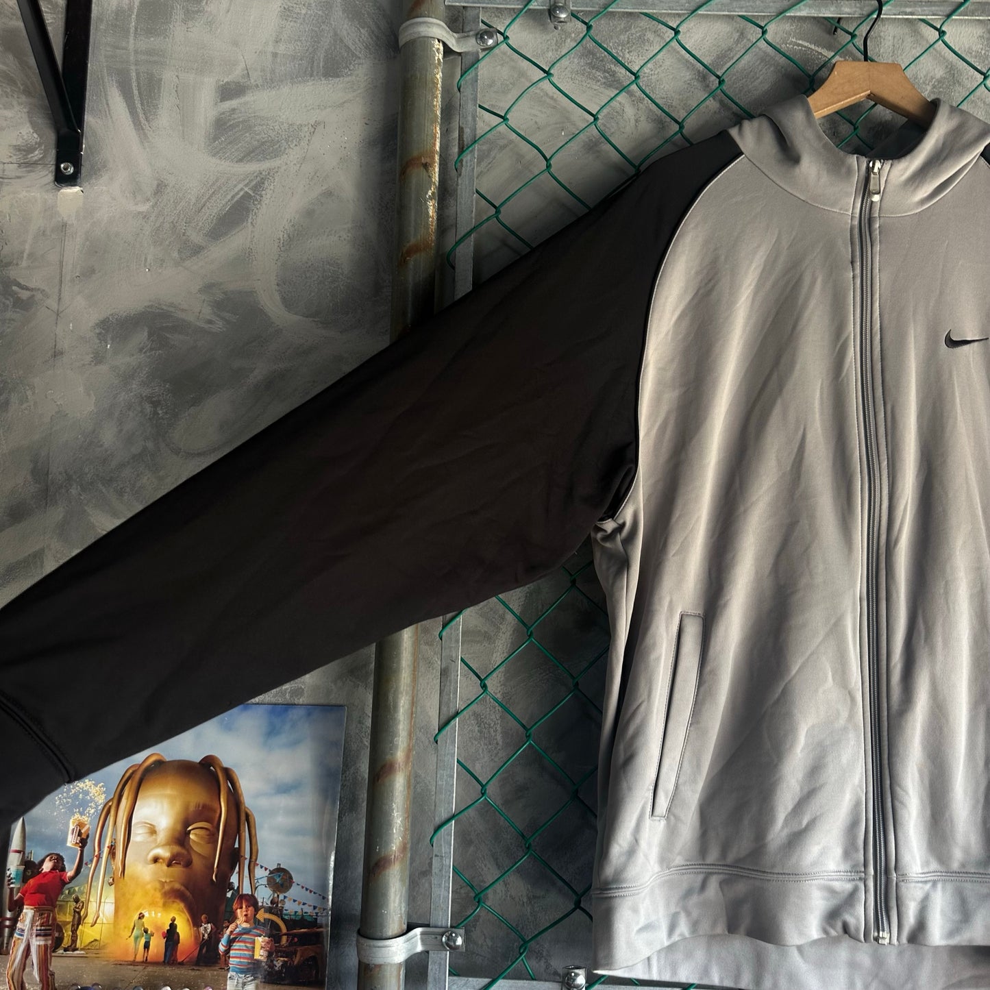 Zip Up Nike De Hombre Talla XL Color Gris Negro Deportivo Gimasio Con Gorro
