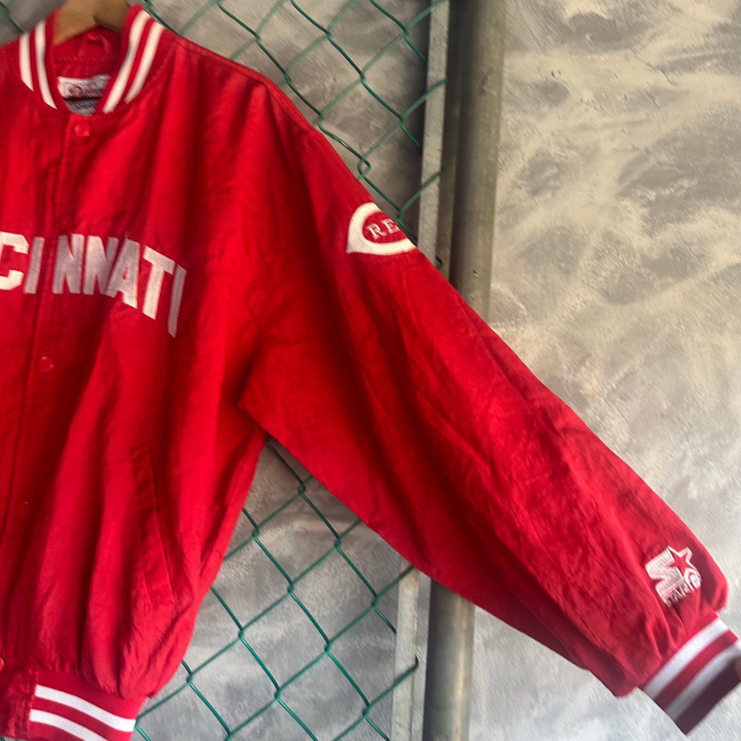 Chamarra De Cincinnati Reds Starter De Hombre Talla M Color Rojo Vintage