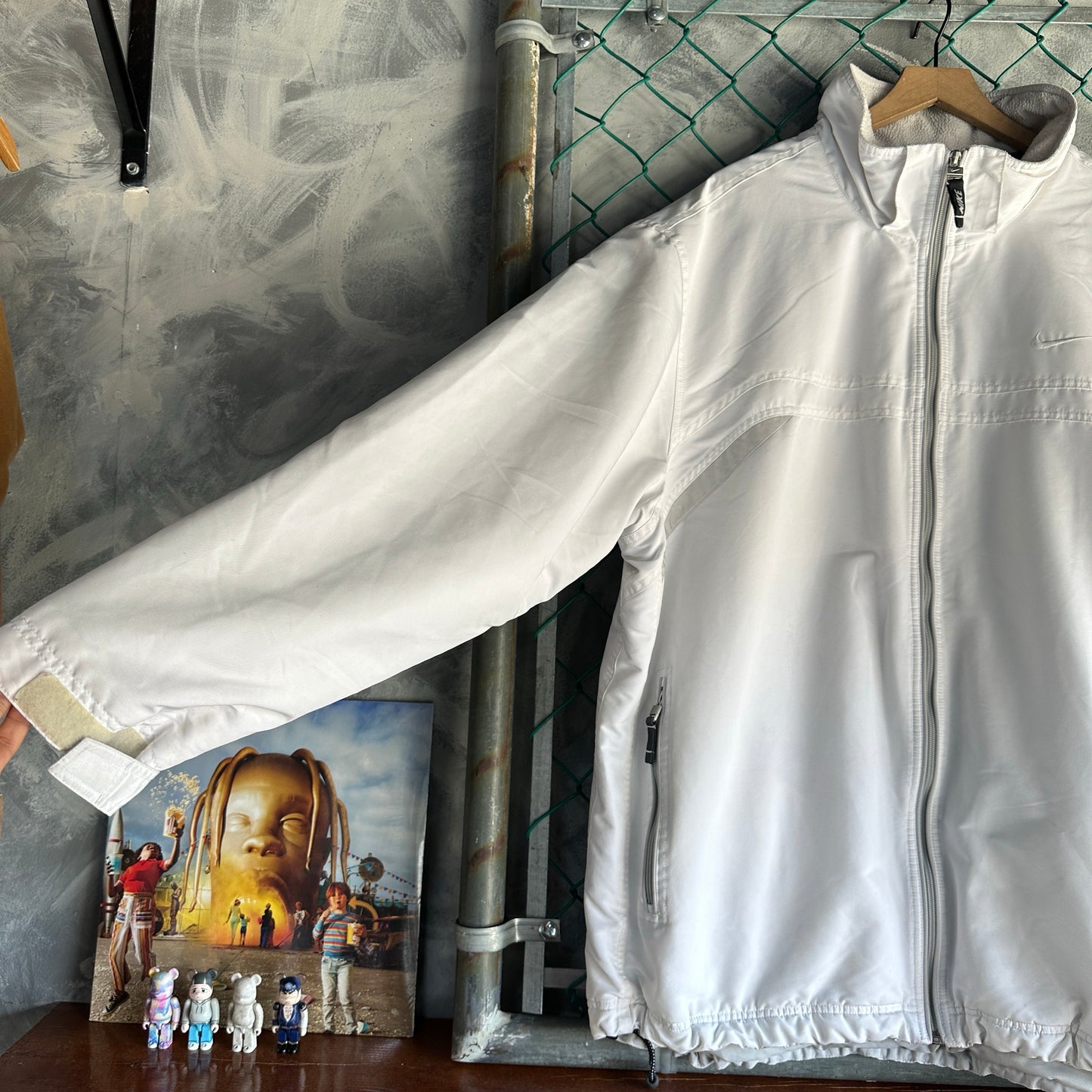 Chamarra Vintage Nike De Hombre Talla 2XL Color Blanco Polar Y2K