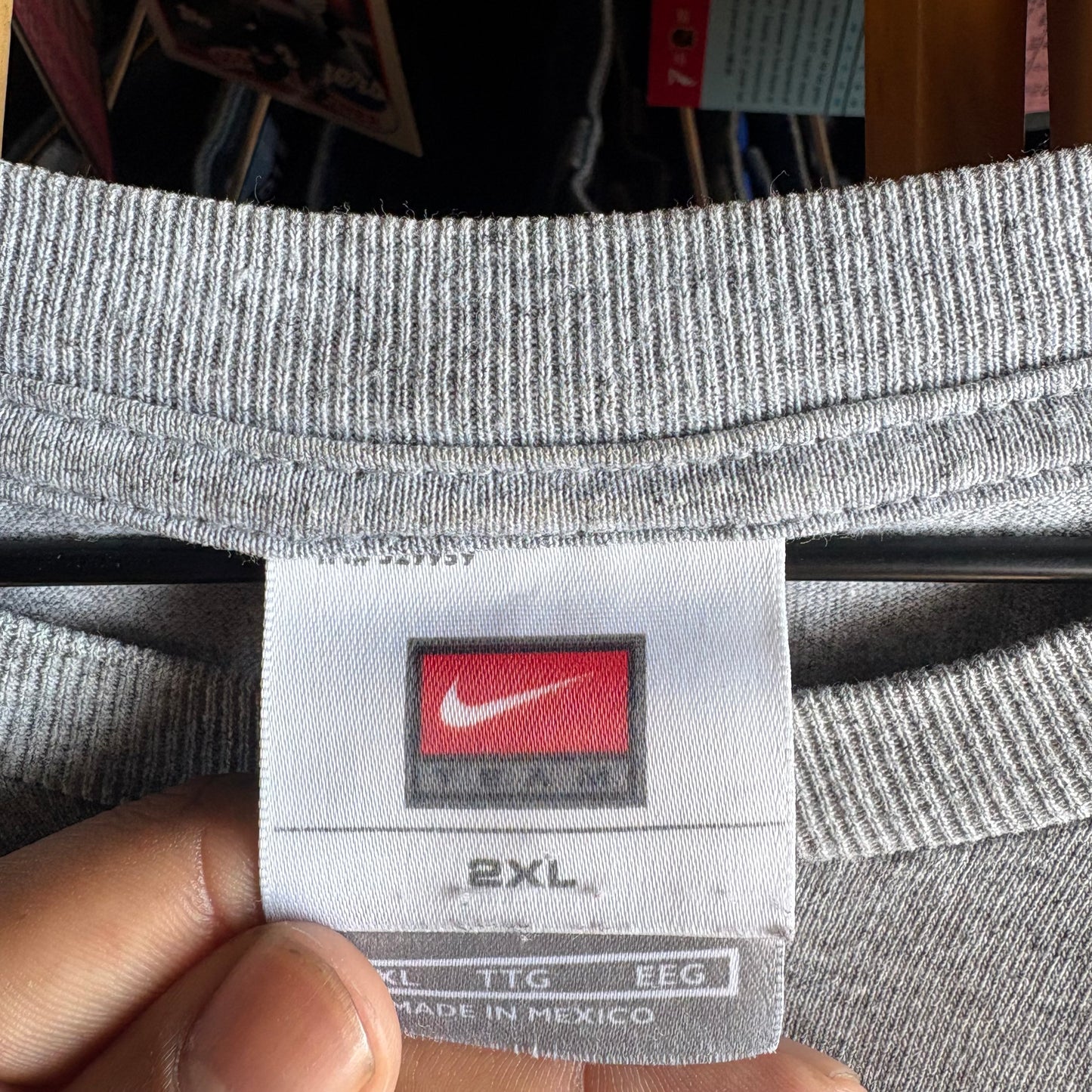 Playera Nike Para Hombre Talla 2XL Color Gris 2000’s East County Rebels