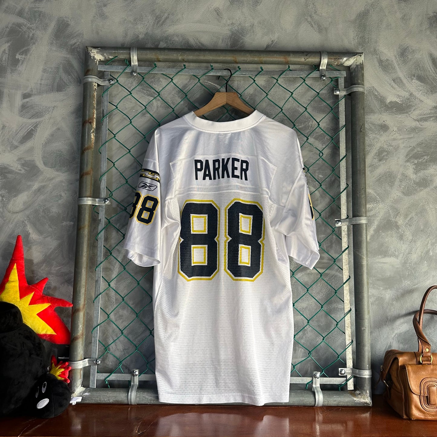 Jersey Vintage De San Diego Chargers De Hombre Talla L Color Blanco De la Marca Reebok Parker 88