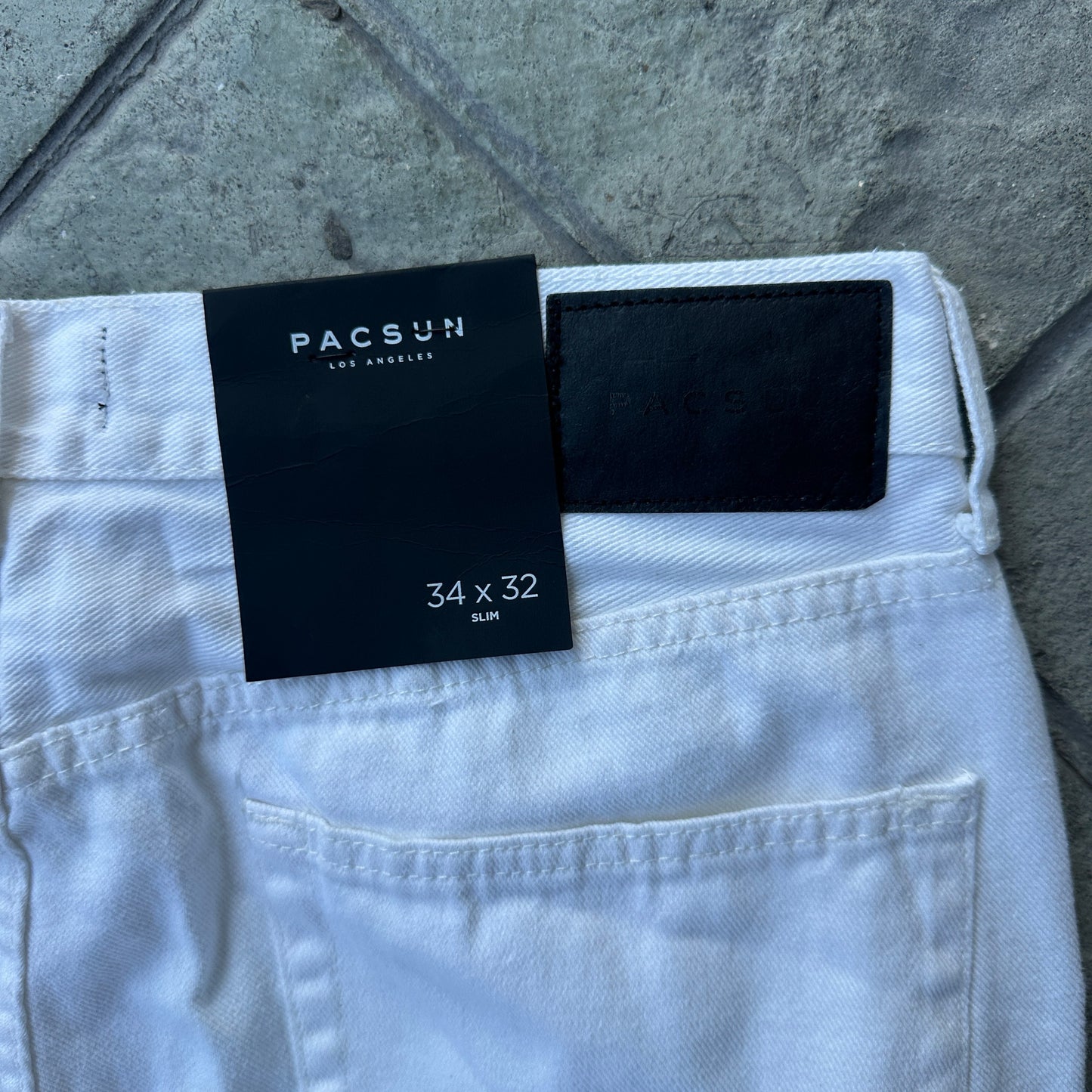 Pantalon Pacsun De Hombre Talla 34x32 Color Blanco Doble Rodilla de Mezclilla Nuevo Con Etiquetas