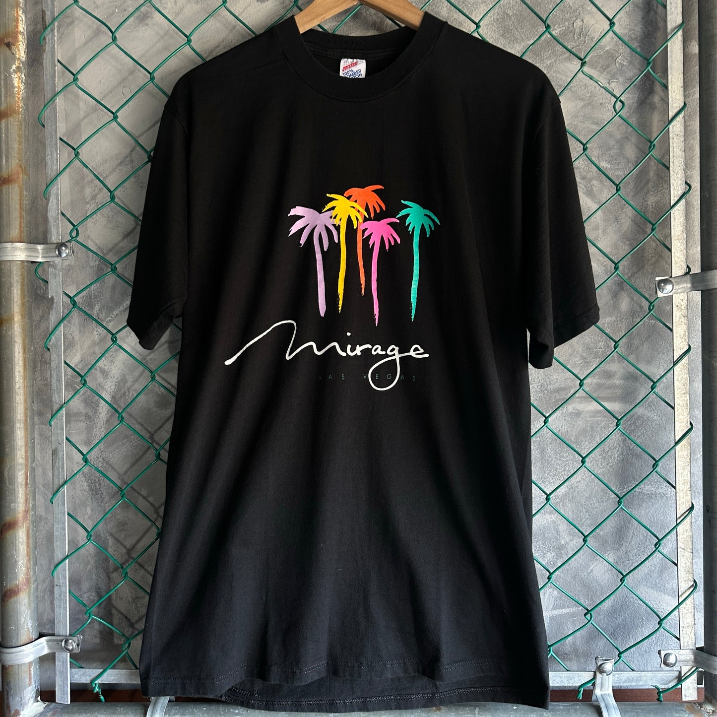 Camisa Vintage De Las Vegas Del Hotel Mirage De Hombre Talla Xl Color Negro Tela Gruesa Oversize