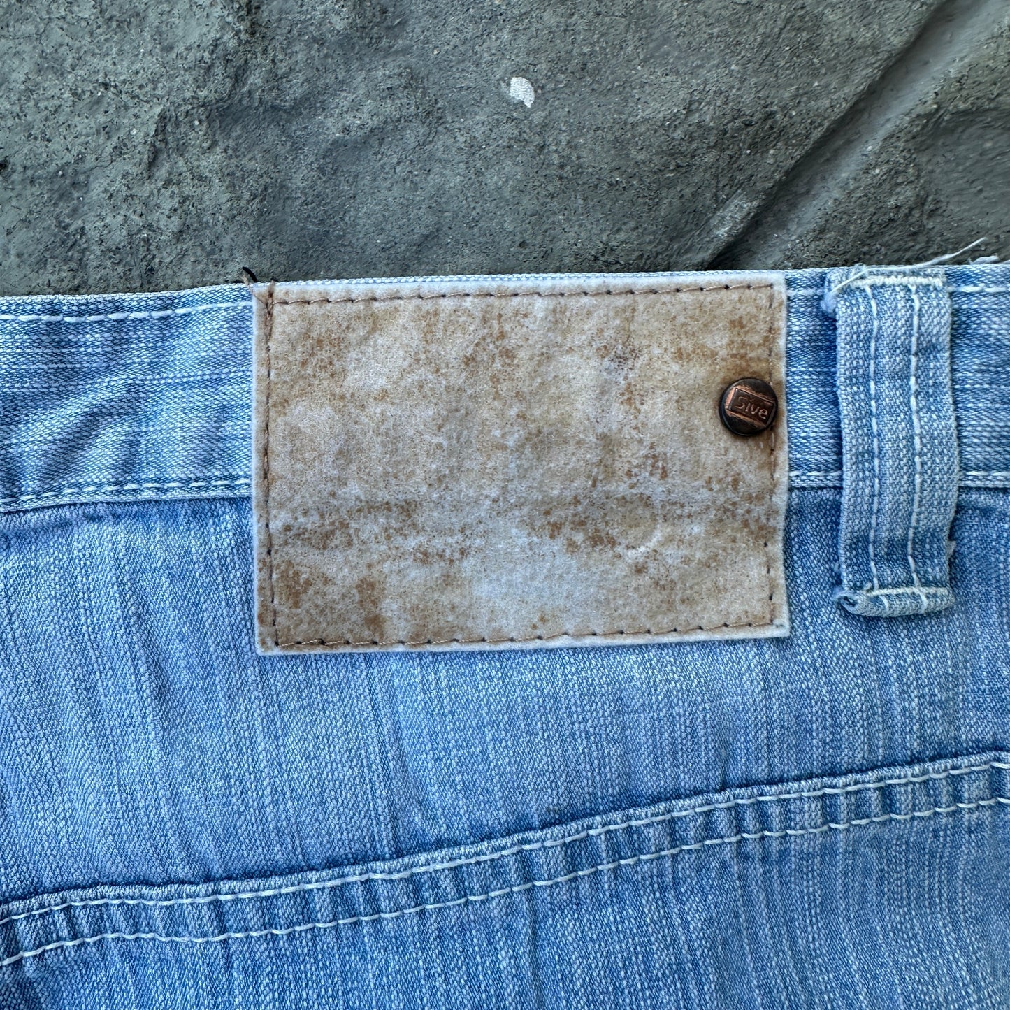 Shorts o Jorts vintage 5ive Jungle De Hombre Talla 36 Color Azul ClaroBordado De Leon Y2K