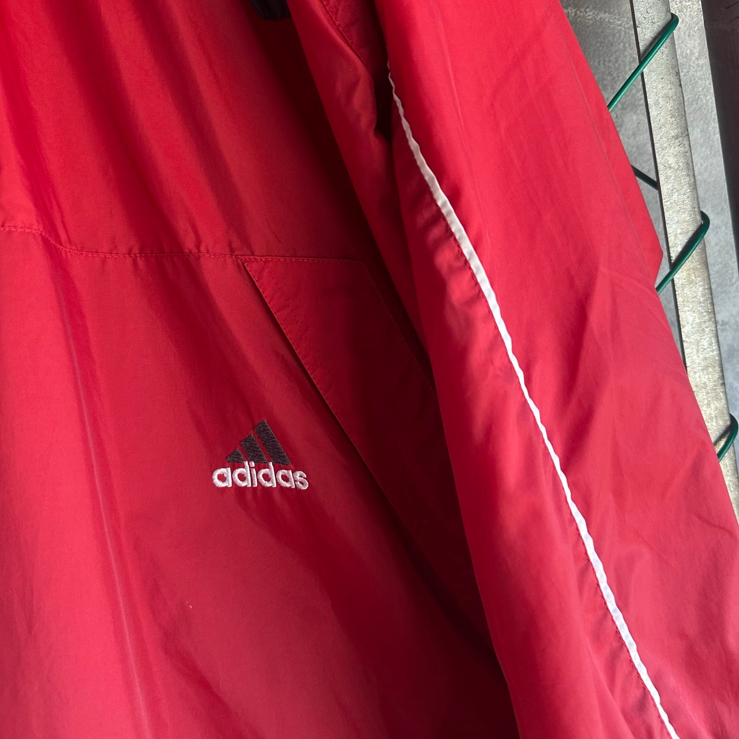 Chamarra Vintage Adidas De Hombre Talla XL Color Rojo Rompevientos 90s