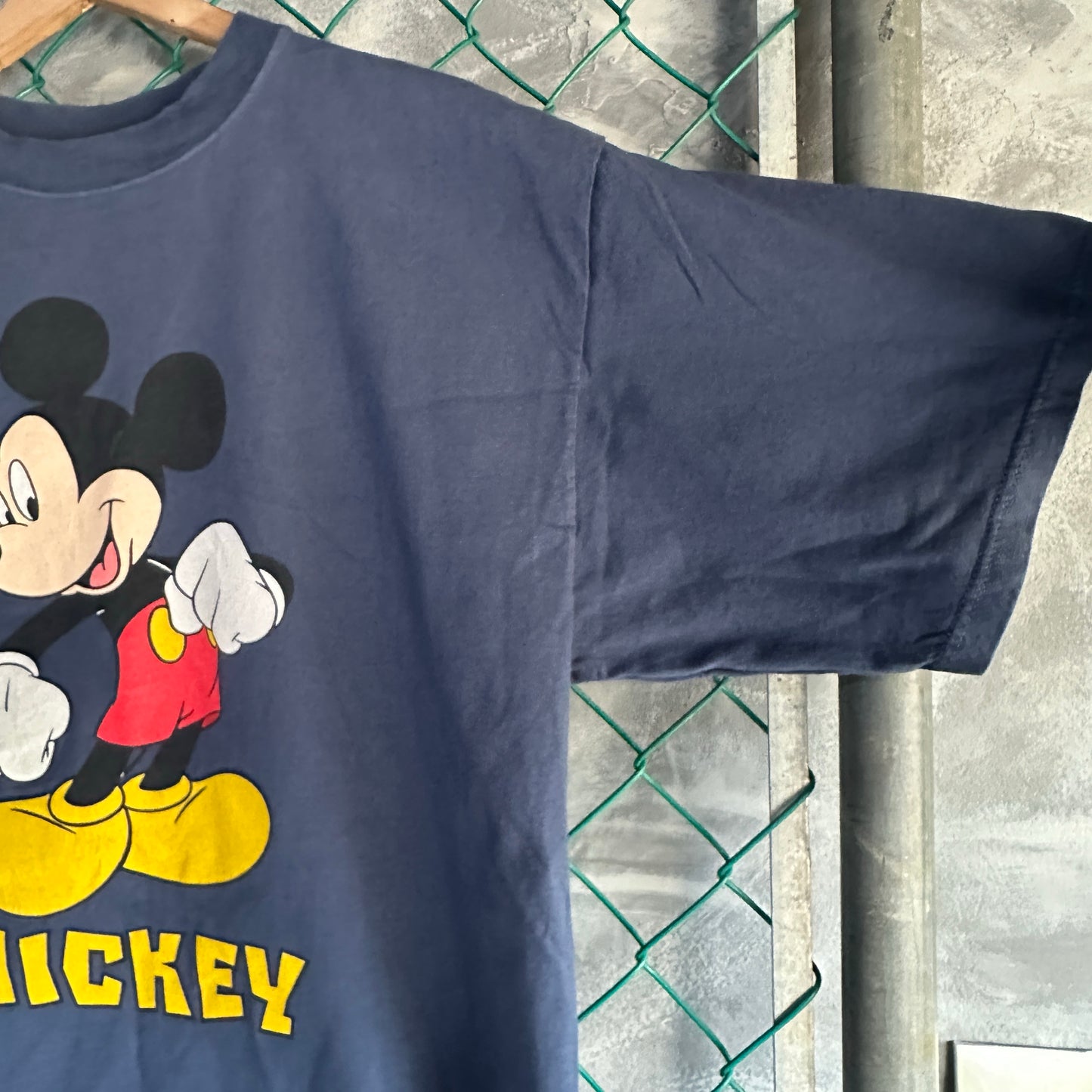 Camisa Vintage De Mickey Mouse De Hombre Talla 2XL Color Azul De DisneyLand Big Print Manga Corta