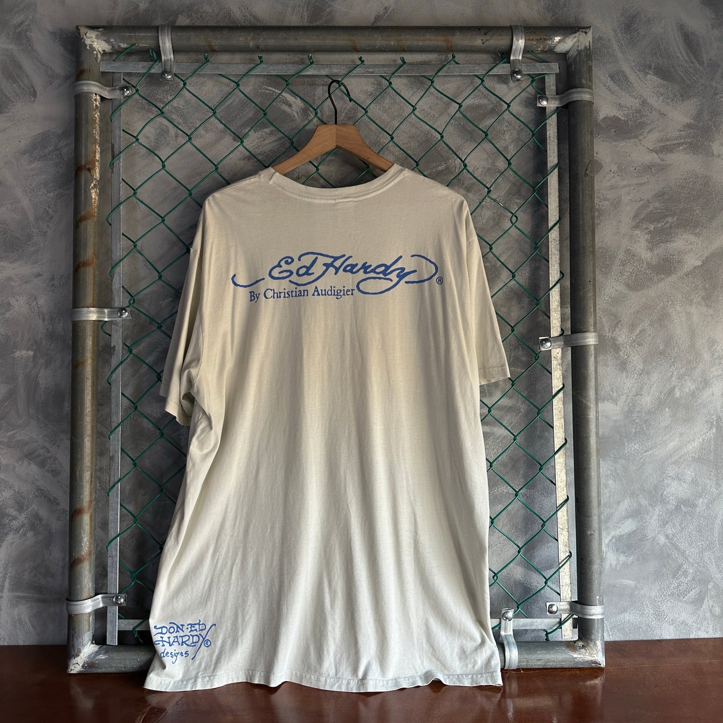 Camisa Ed Hardy De Hombre Talla 3Xl Color Beige Estilo Y2K Tatuaje Calaca Casino
