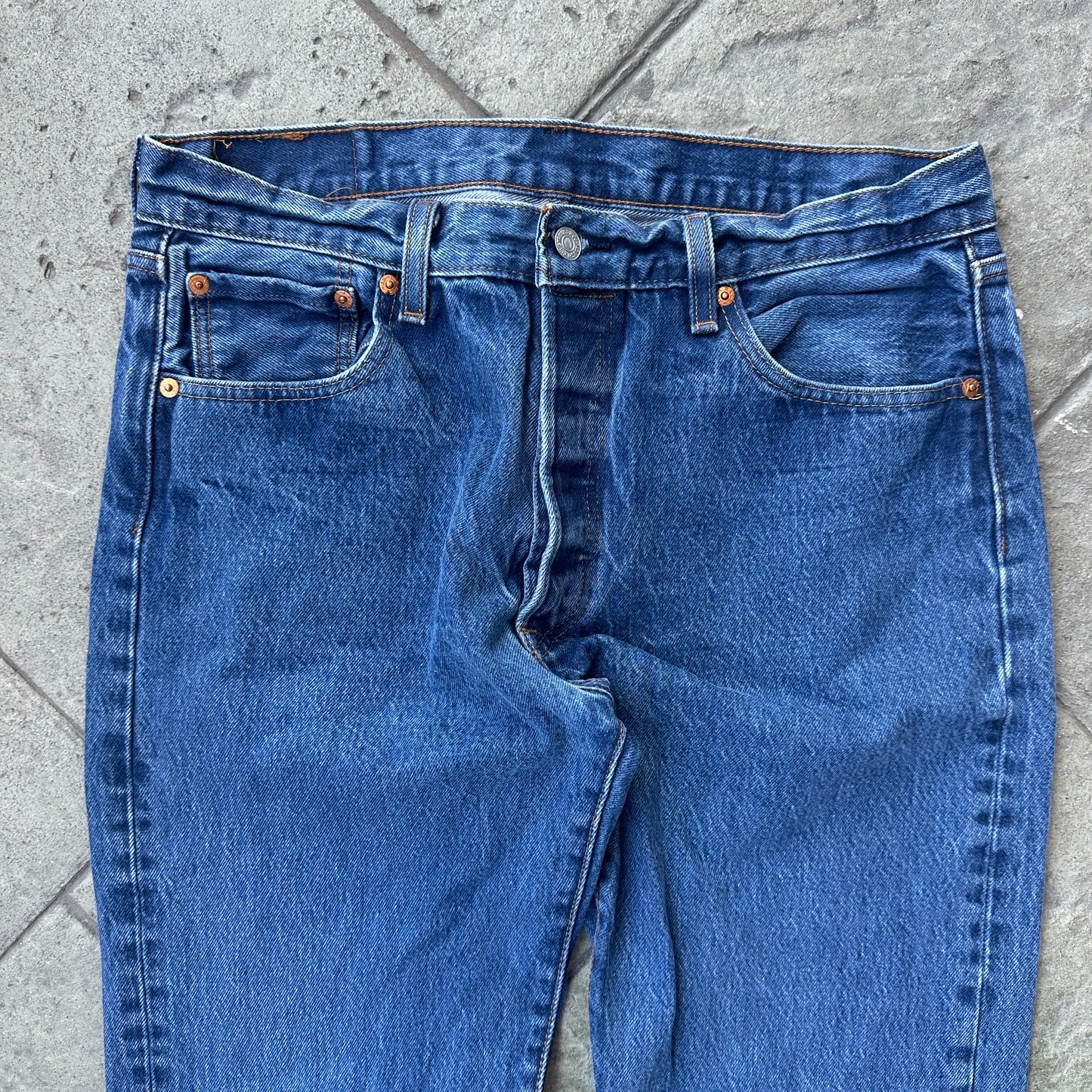 Pantalon Levis De Hombre Talla 35x34 Color Azul Corte Recto 501