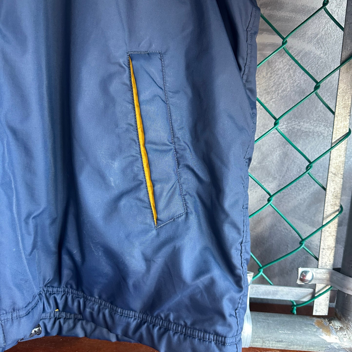 Chamarra Doble vista Vintage Nike De Hombre Talla L Color Azul Amarillo Polar 2000s
