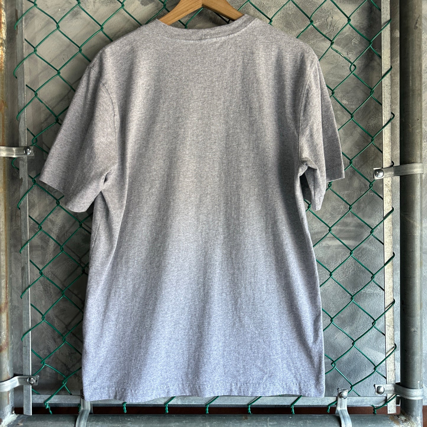 Camisa Carhartt De Hombre Talla M Color Gris Con Bolsillo Como Nueva