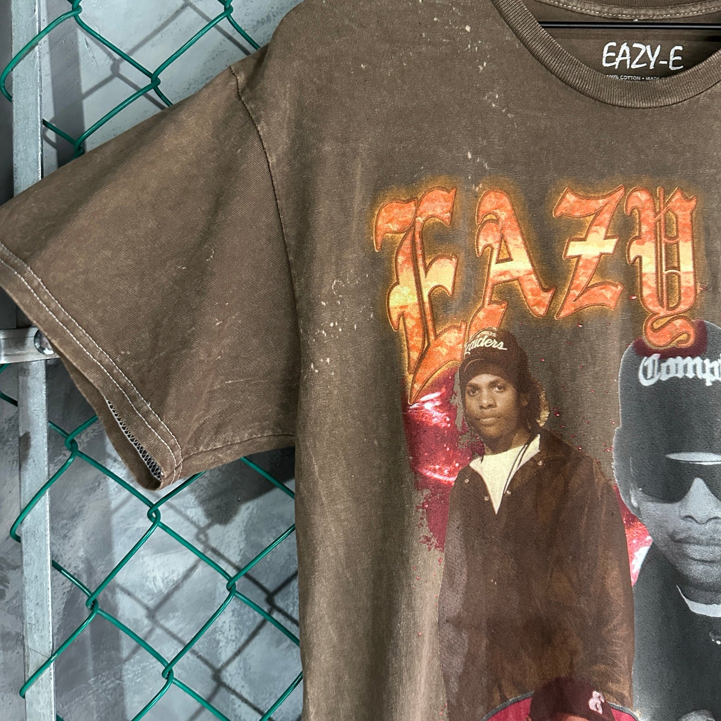 Camisa de Eazy E De Hombre Talla M Color Cafe Hip Hop Rap 90s