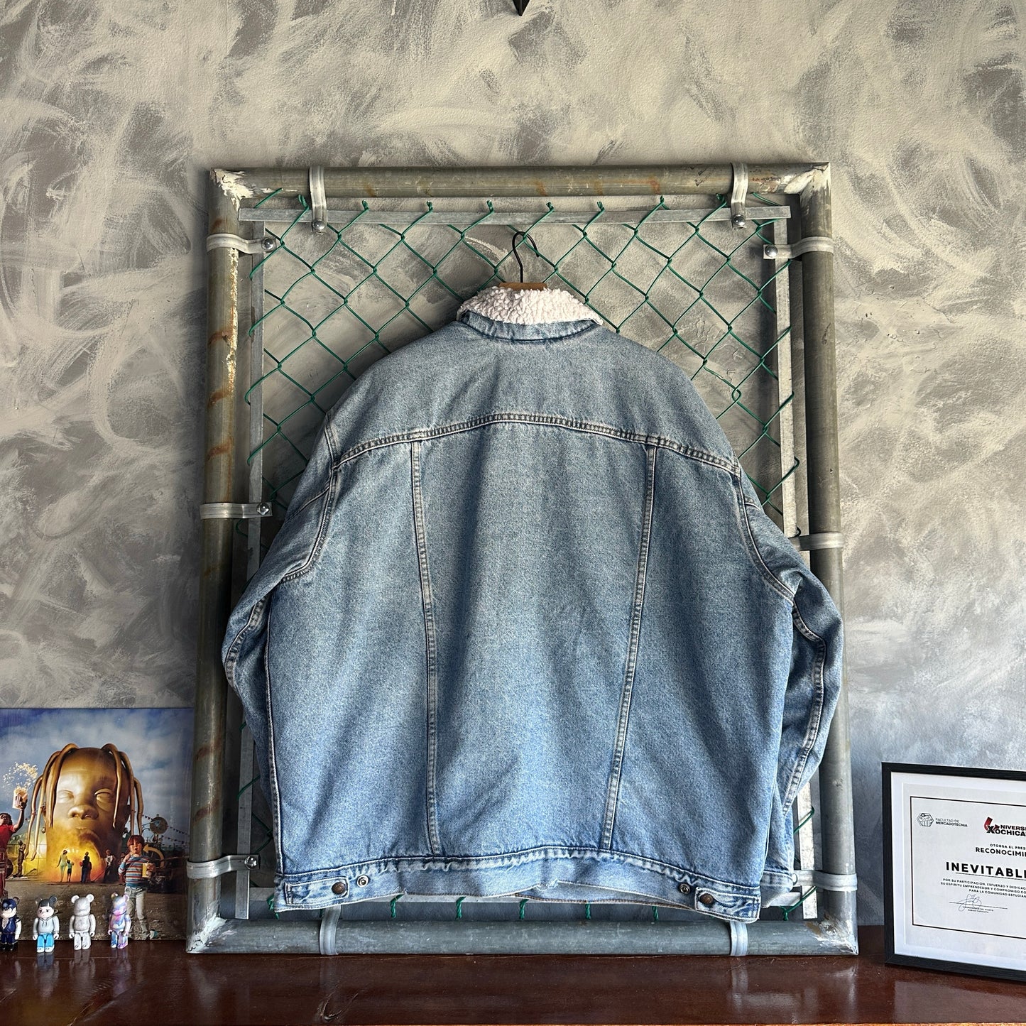 Chamarra Vintage De Mezclilla Levis De Hombre Talla 2XL Color Azul Claro De Borrego Con Forro