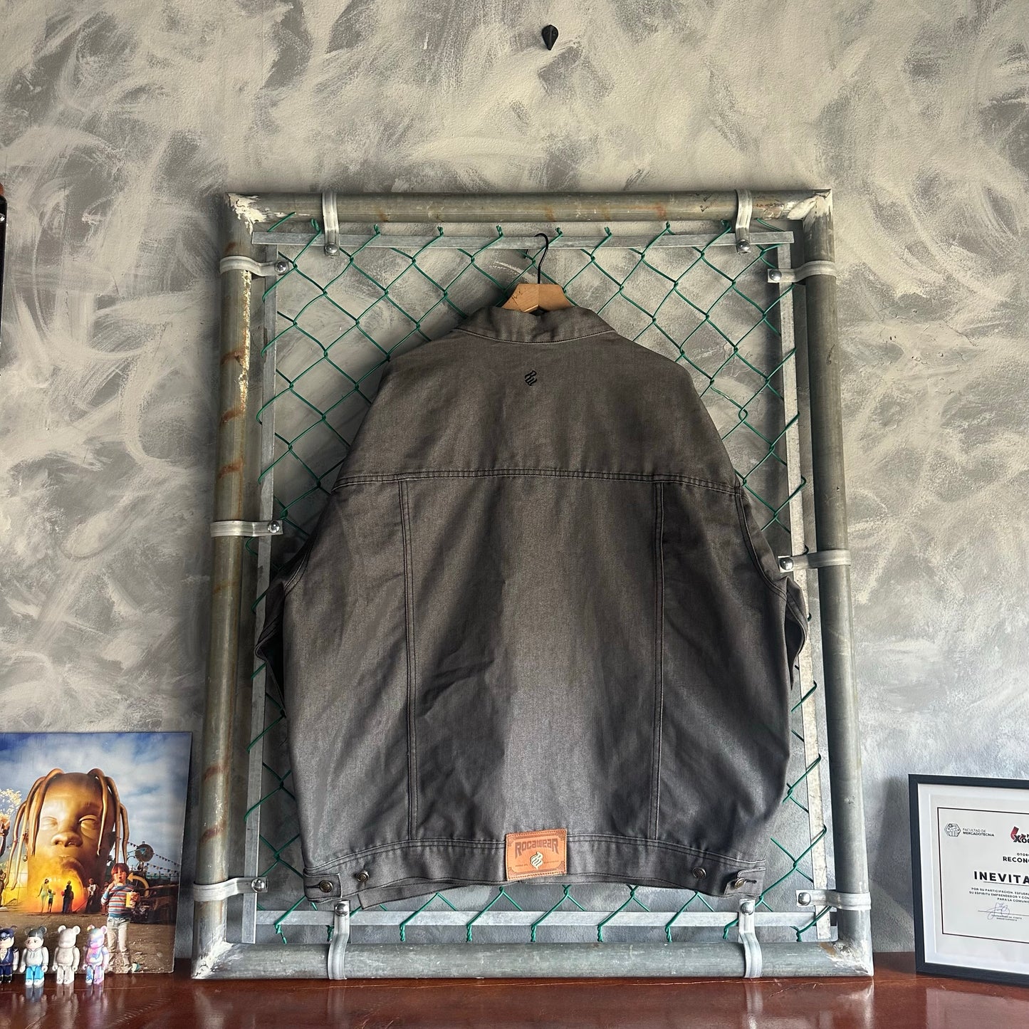 Chamarra Vintage Rocawear De Hombre Talla 2XL Color Azul Marino Mezclilla Y2K