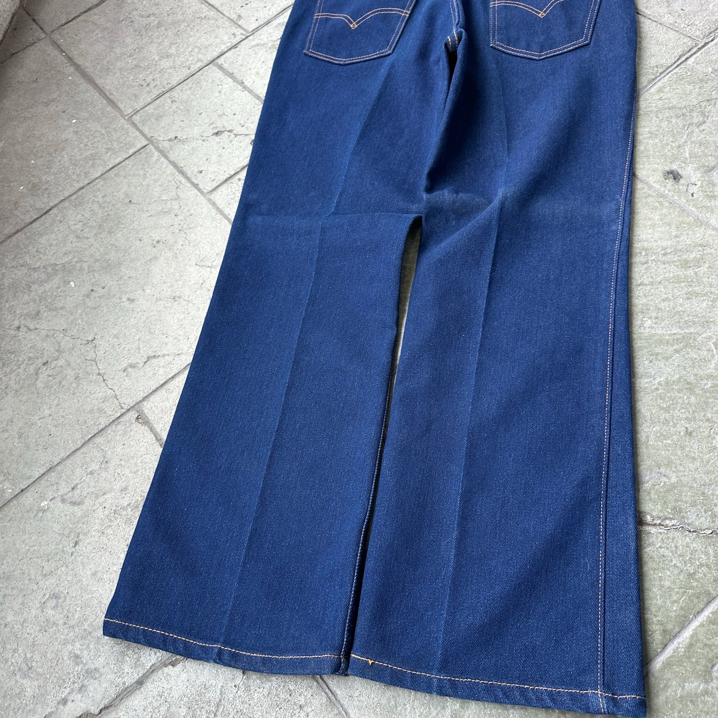 Pantalon Levis De Hombre Talla 38x30 Color Azul Corte Acampanado 517 Vintage BootCut