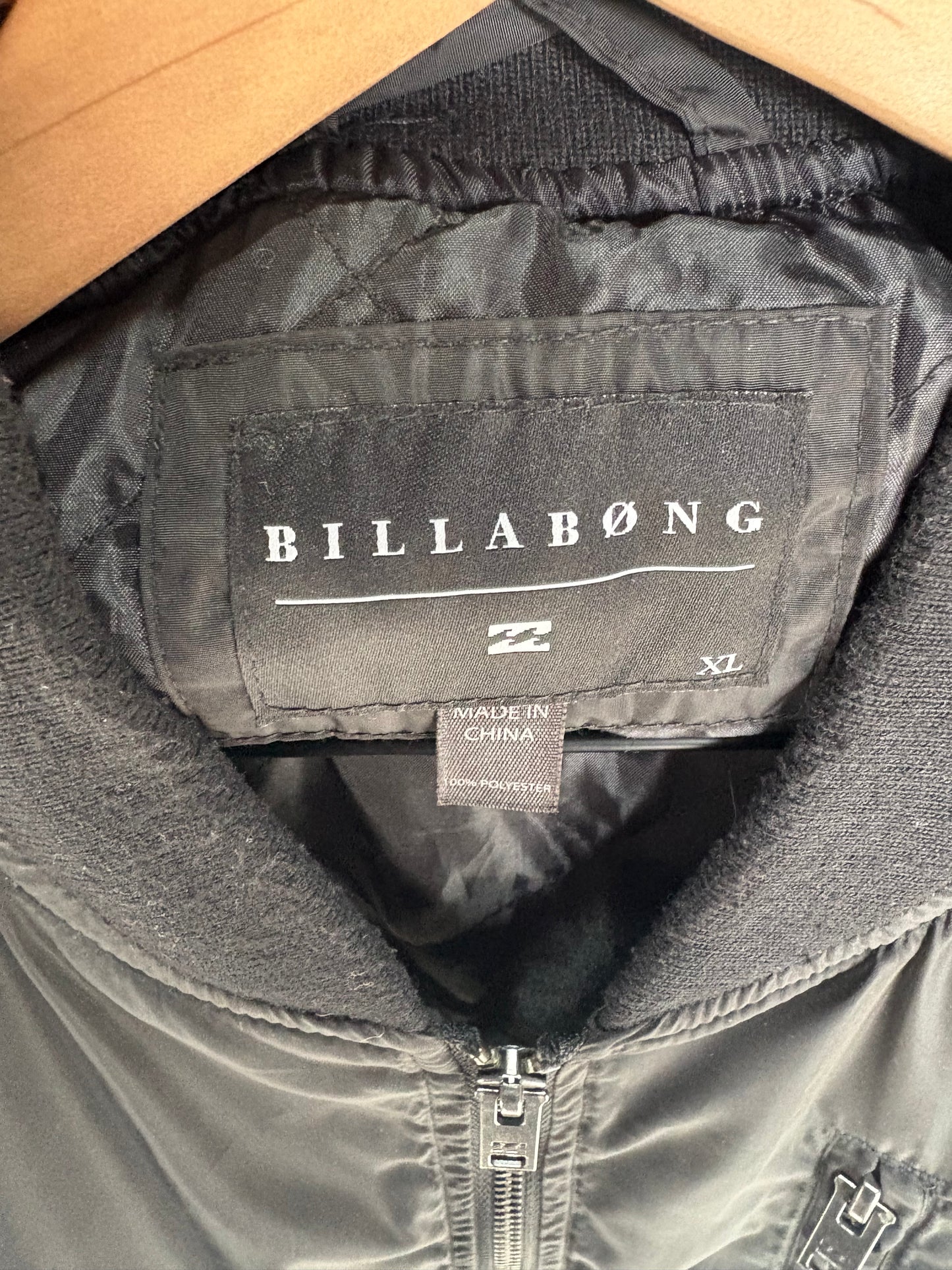 Chamarra Billabong Para Hombre Talla XL Color Negro Estilo Bomber Jacket