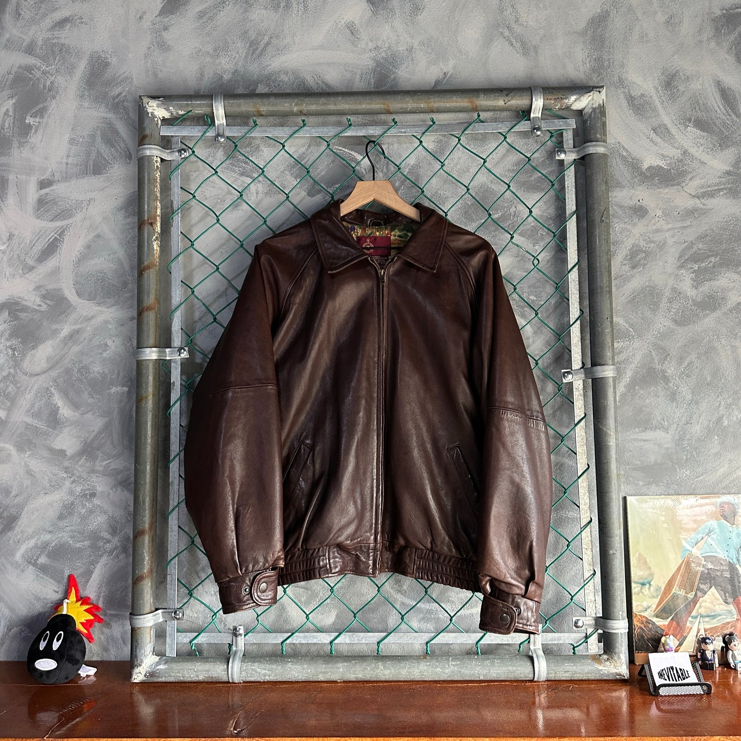 Chamarra de Cuero De Hombre Talla S Color Cafe Vintage Piel Genuina Corte Boxy TimePieces
