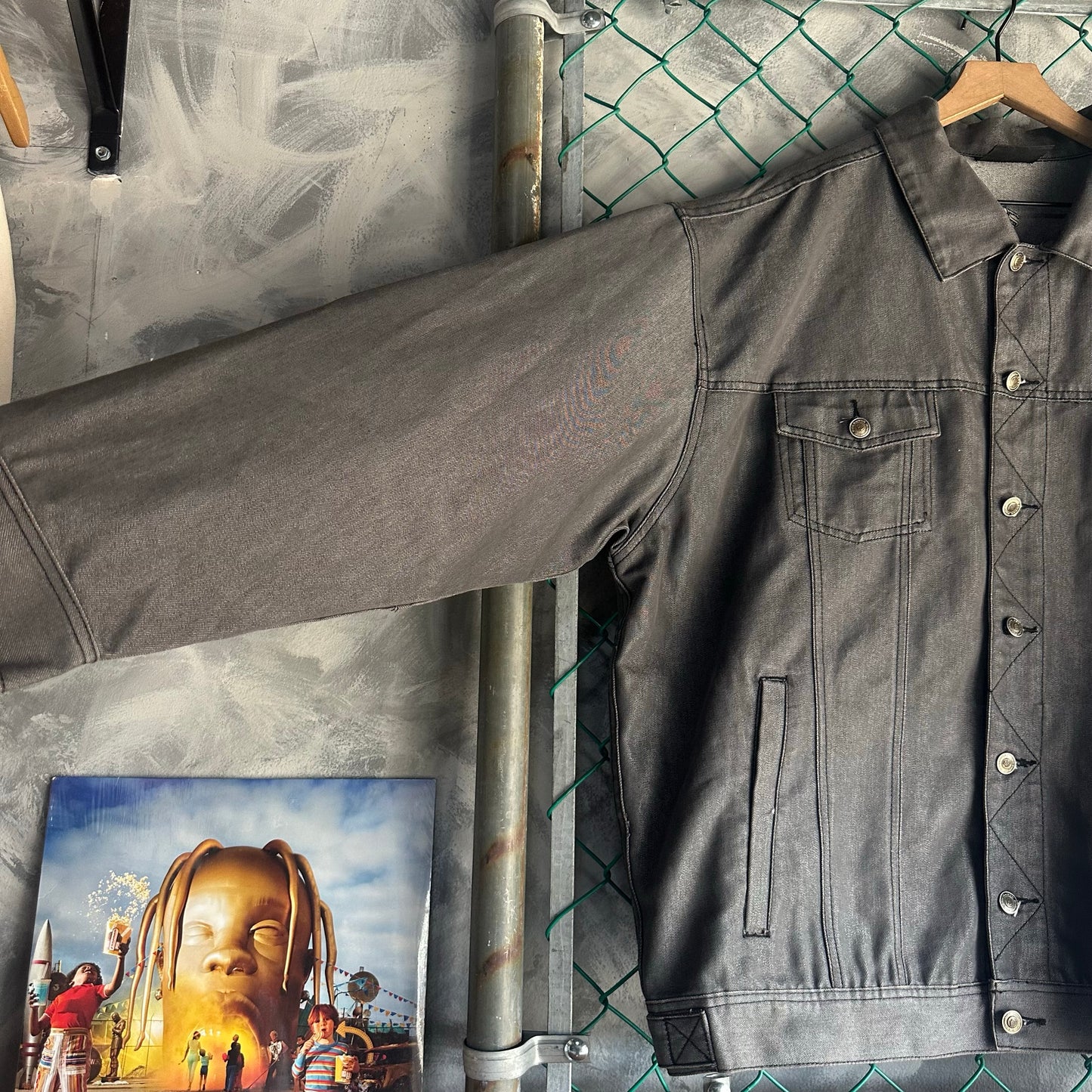 Chamarra Vintage Rocawear De Hombre Talla 2XL Color Azul Marino Mezclilla Y2K