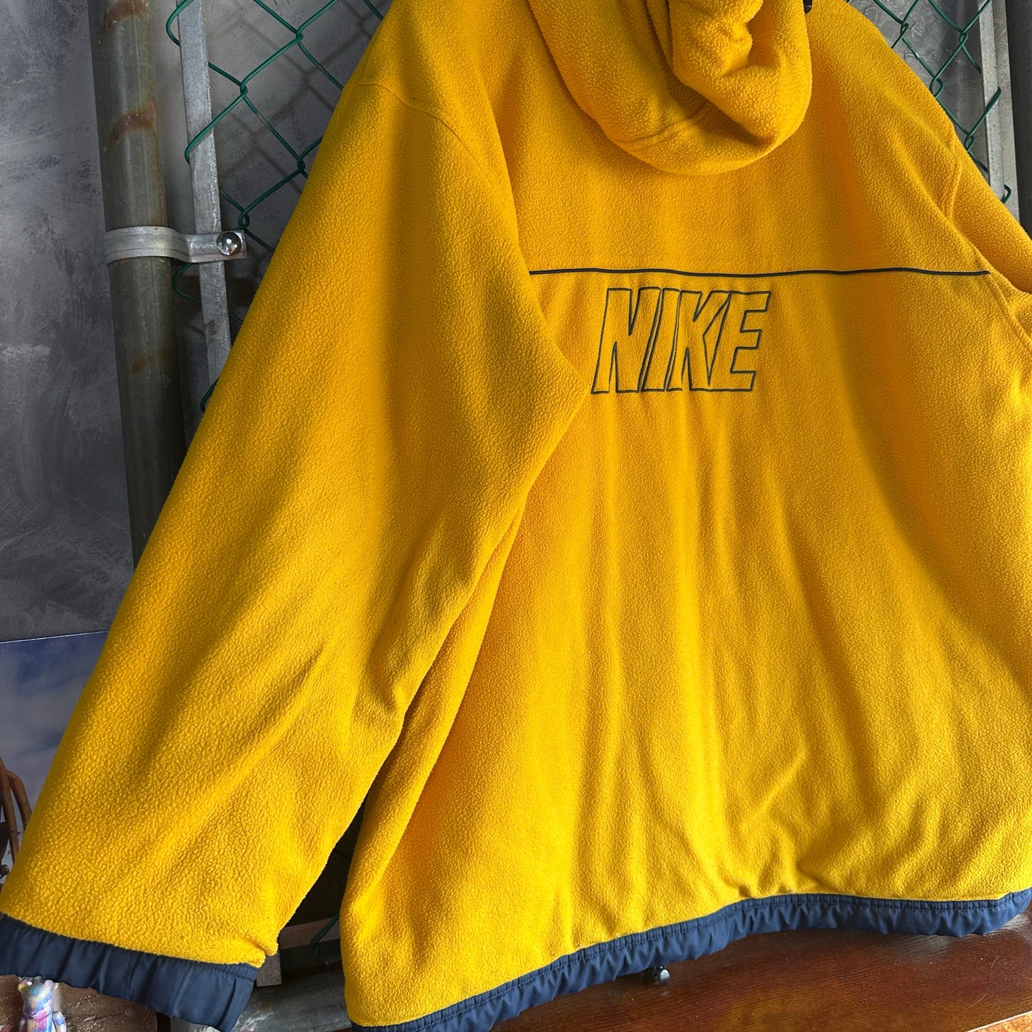 Chamarra Doble vista Vintage Nike De Hombre Talla L Color Azul Amarillo Polar 2000s