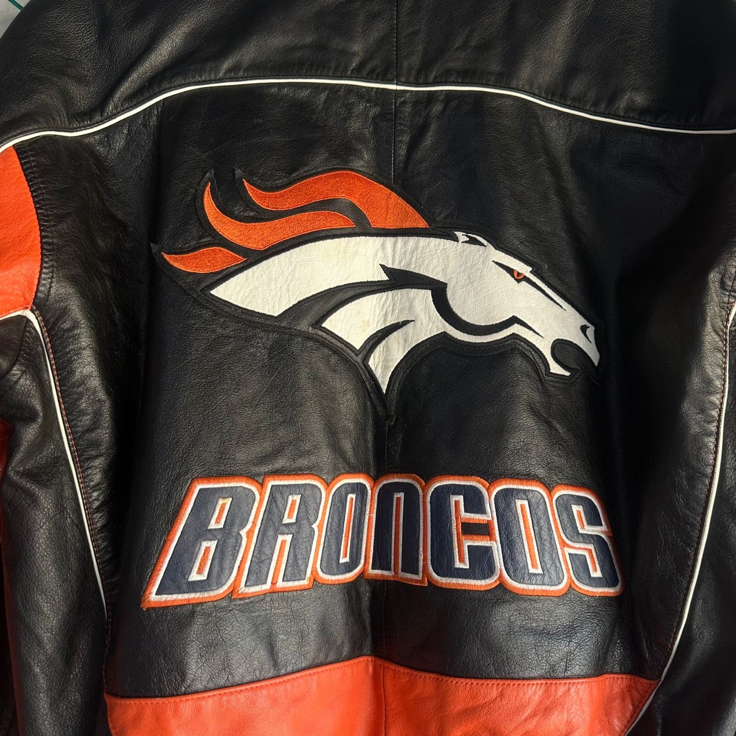 Chamarra De Cuero Vintage Denver Broncos de la NFL De Hombre Talla S Color Negro Naranja Piel
