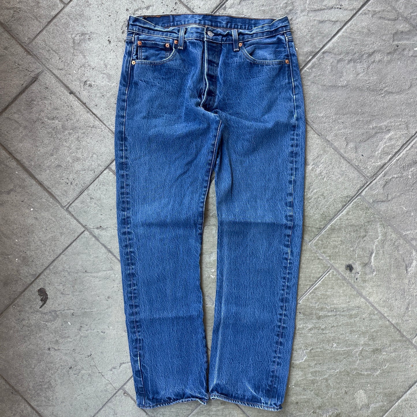Pantalon Levis De Hombre Talla 35x34 Color Azul Corte Recto 501
