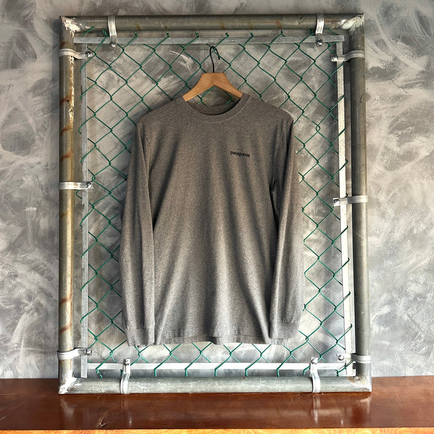 Camisa Patagonia De Hombre Talla M Color Gris De Manga Larga Mimalista Fresca