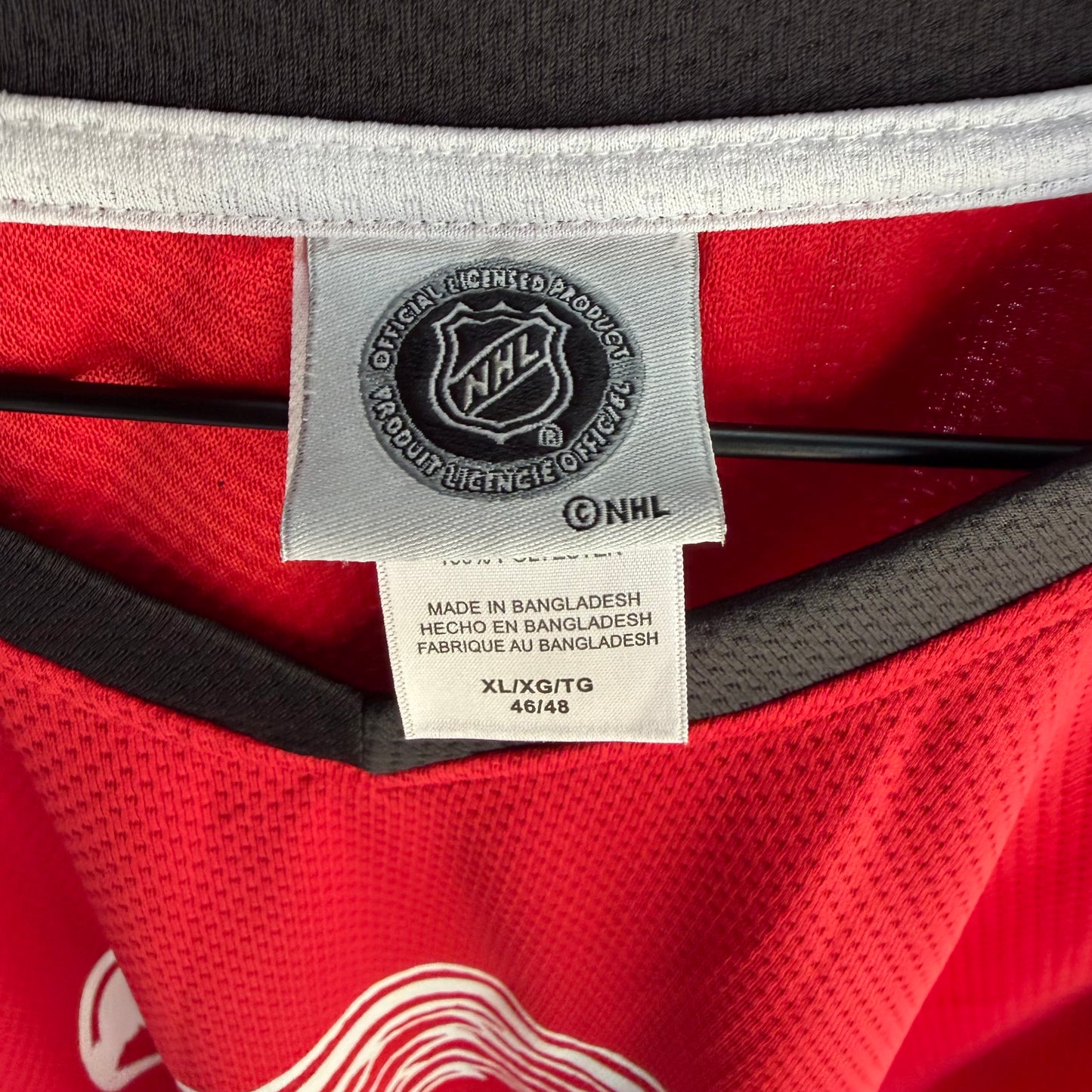 Camisa De Red Wings De Hombre Talla XL Color Rojo Manga Larga NHL Hockey Oficial