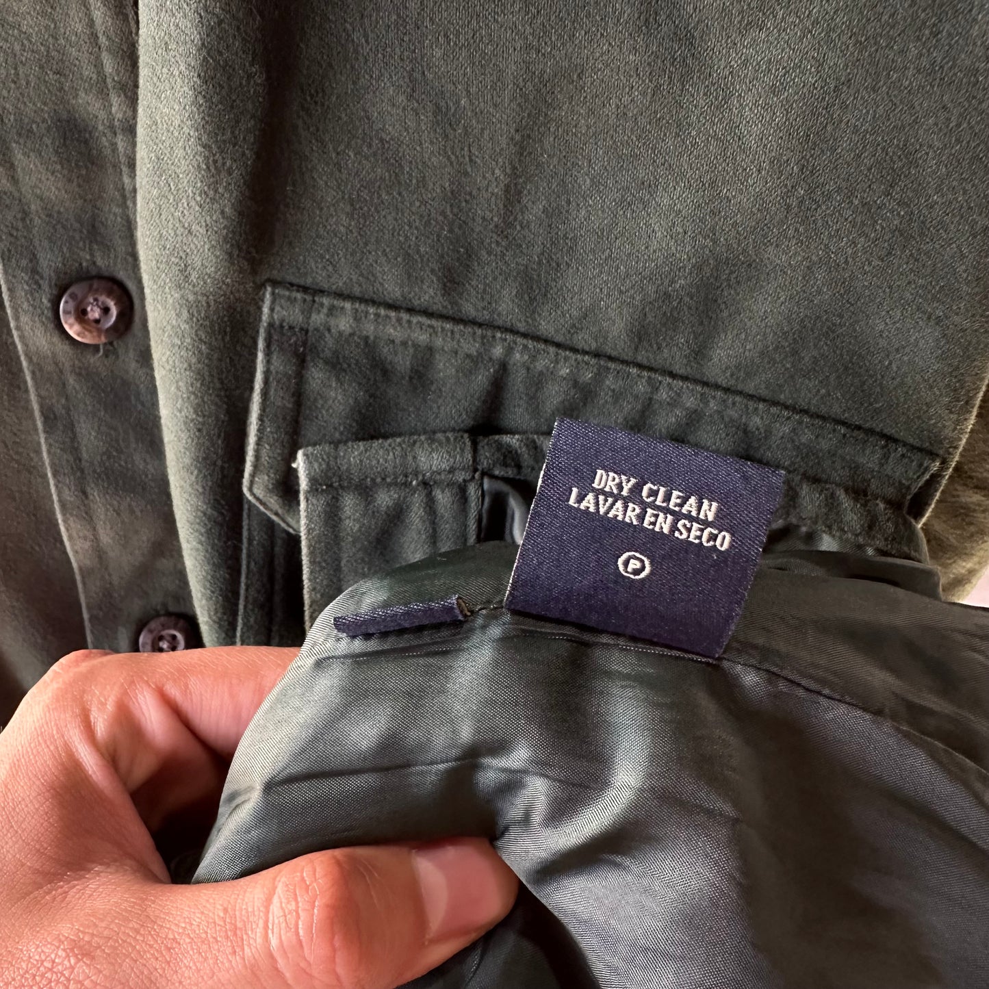 Camisa De Botones De Gamuza Levis De Hombre Talla XL Color Verde Militar