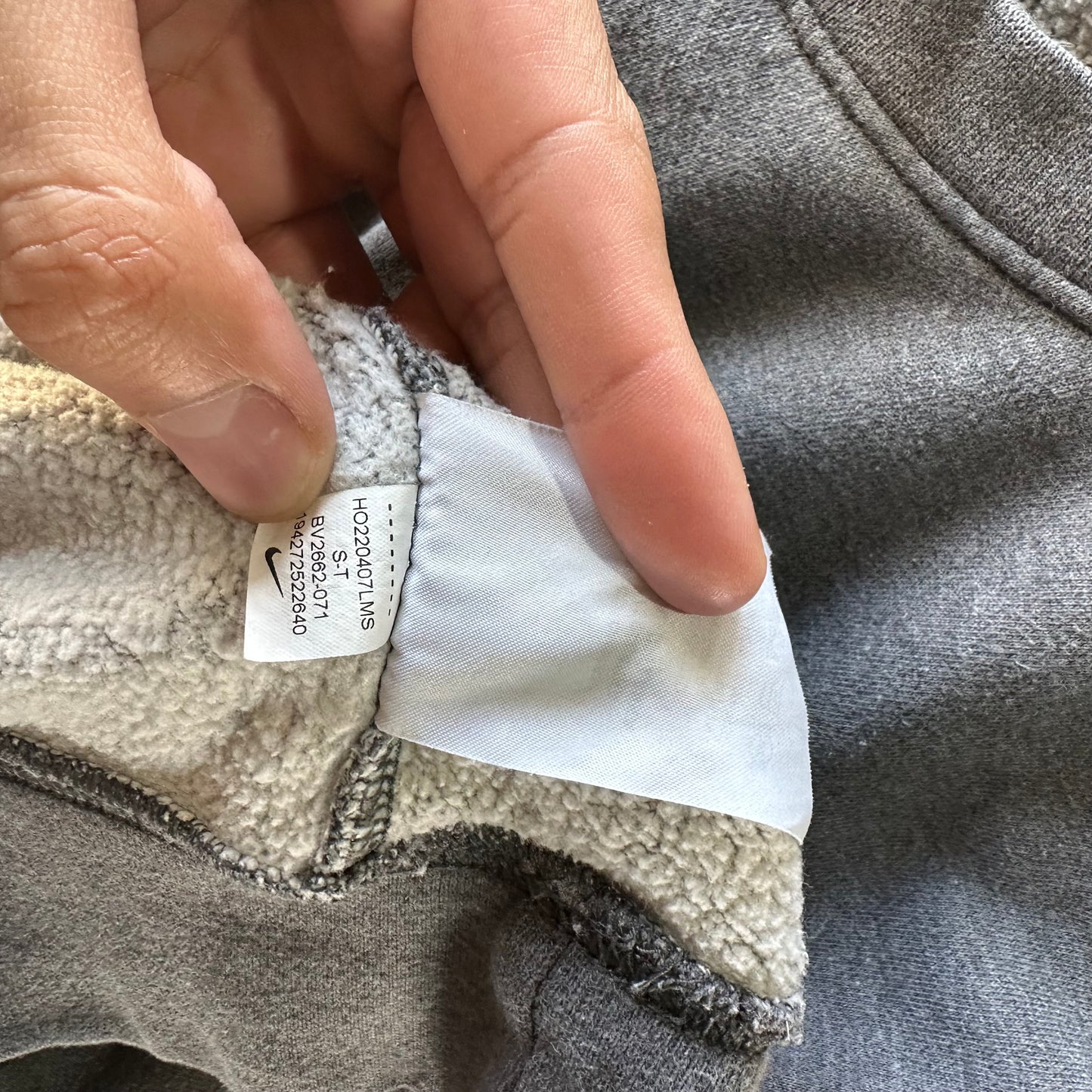 Sueter Moderno Nike De Hombre Talla S Color Gris Crewneck Liso